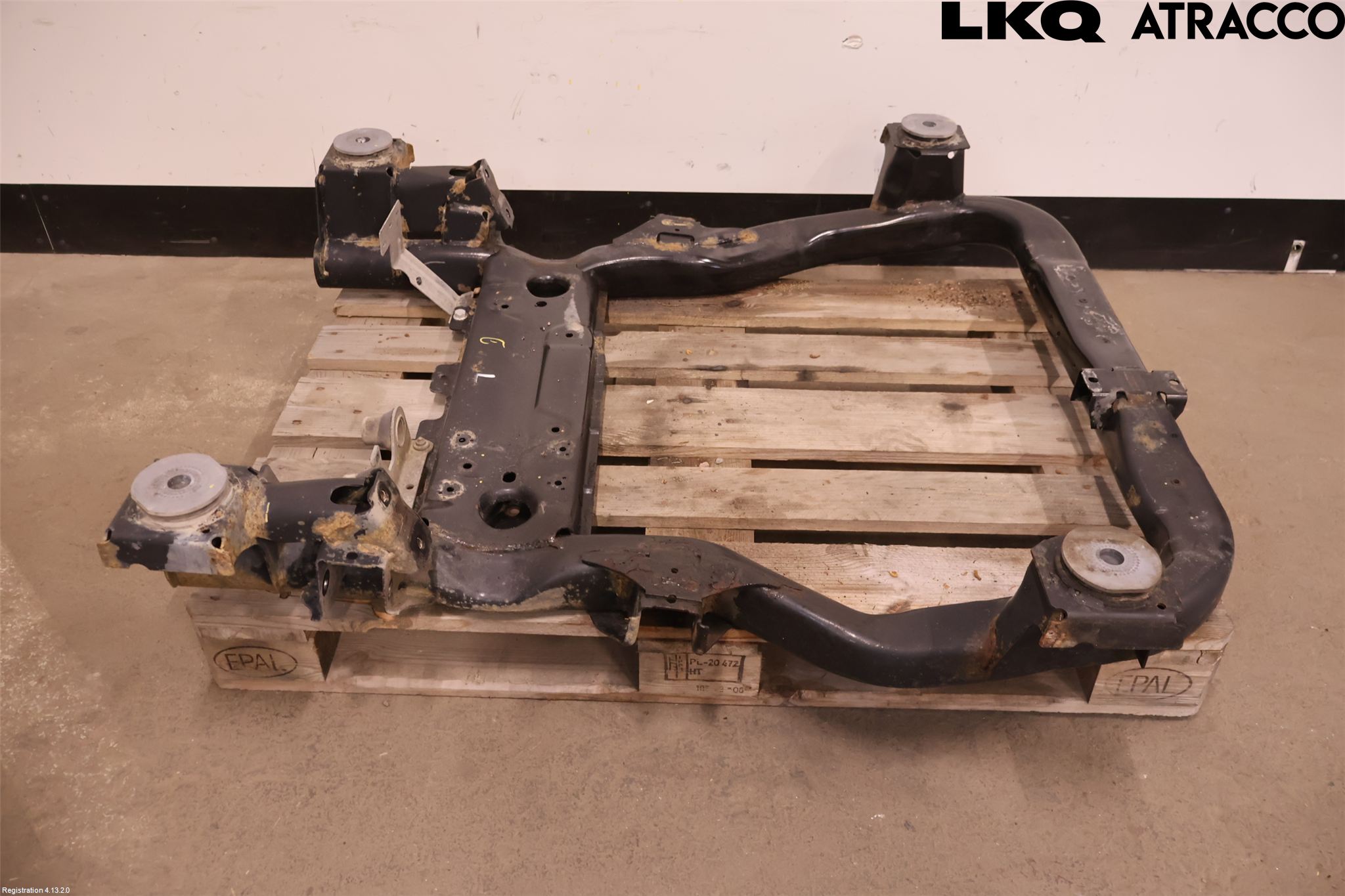 Volkswagen VW TRANSP/CARAVELLE (T6) 16-22 Forstillingsbjelke(Tvergående)