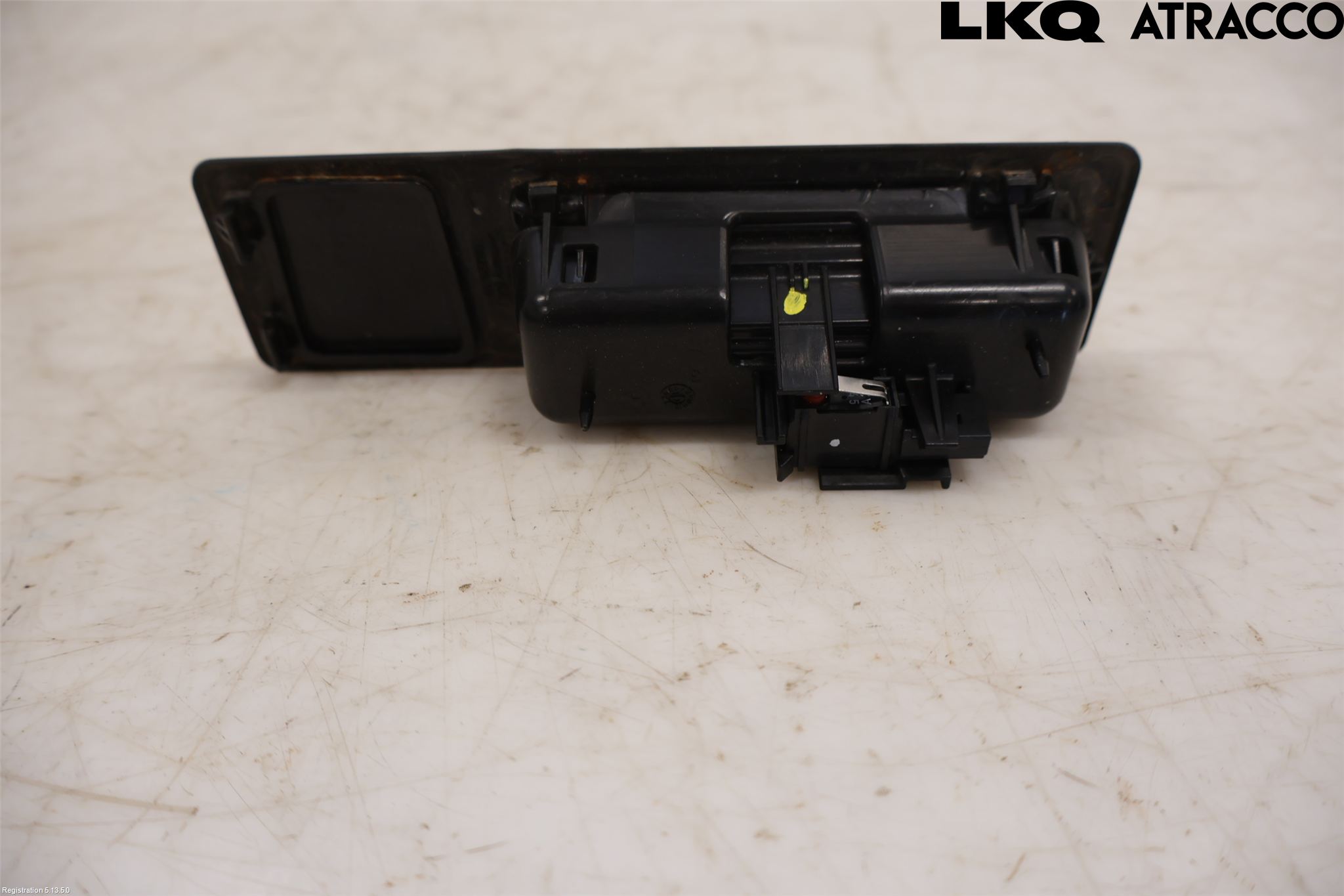 BMW 3 F30/F31/F80 12-19 Bakluke Handtak Ytre