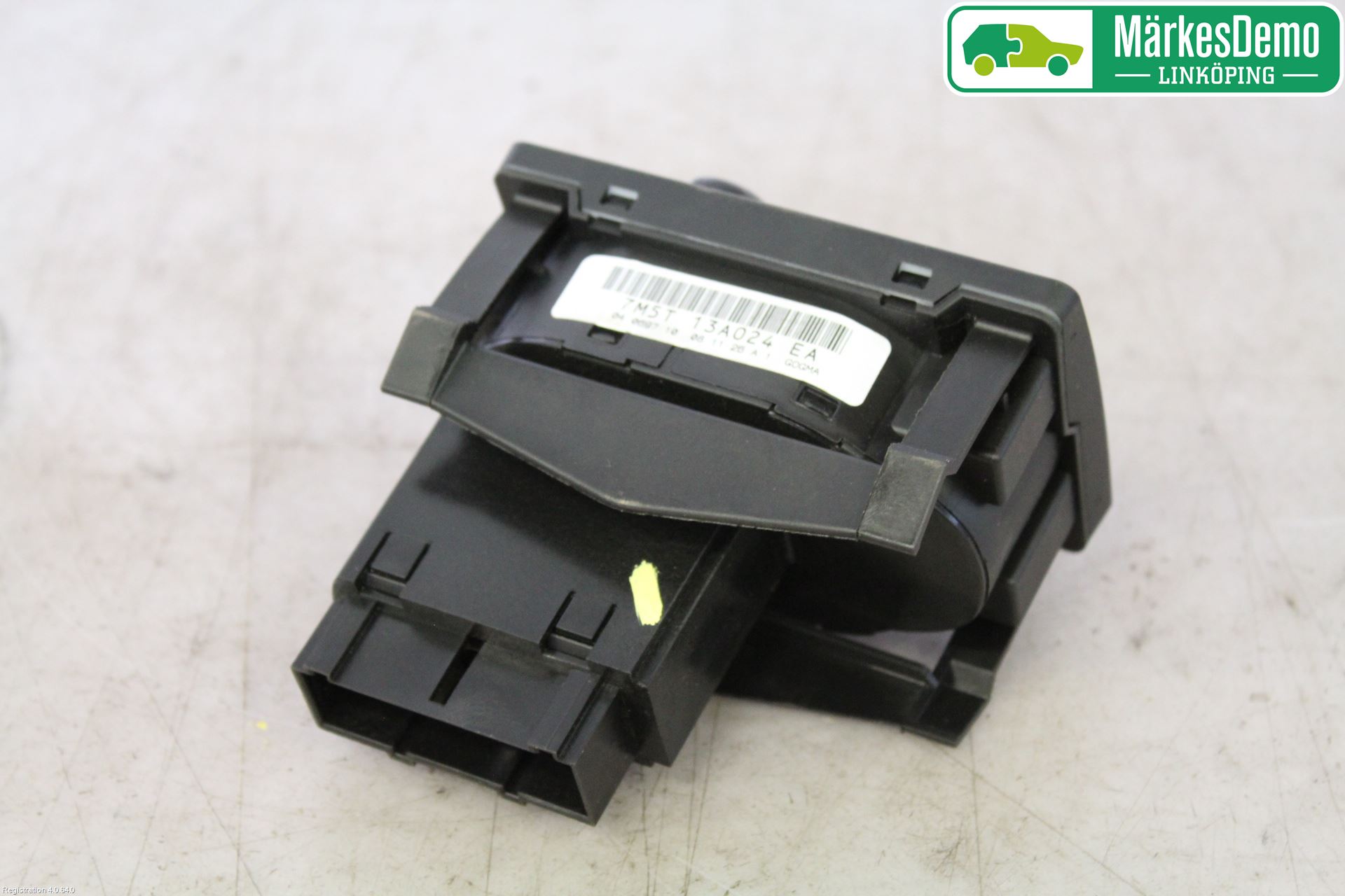 Ford FOCUS 08-11 Bryter Hovedlys