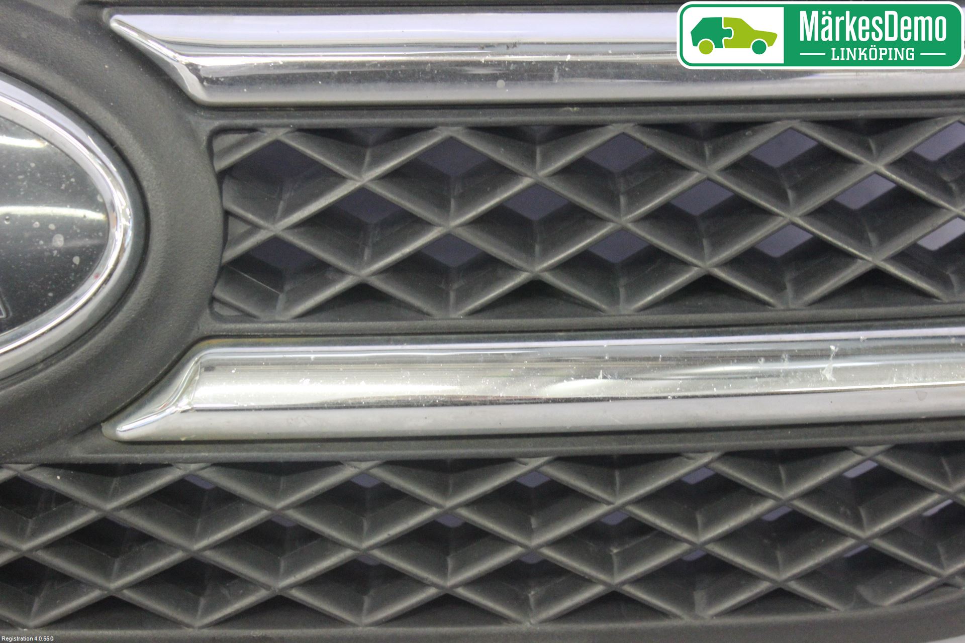 Kia CEED 06-12 Grill Komplett