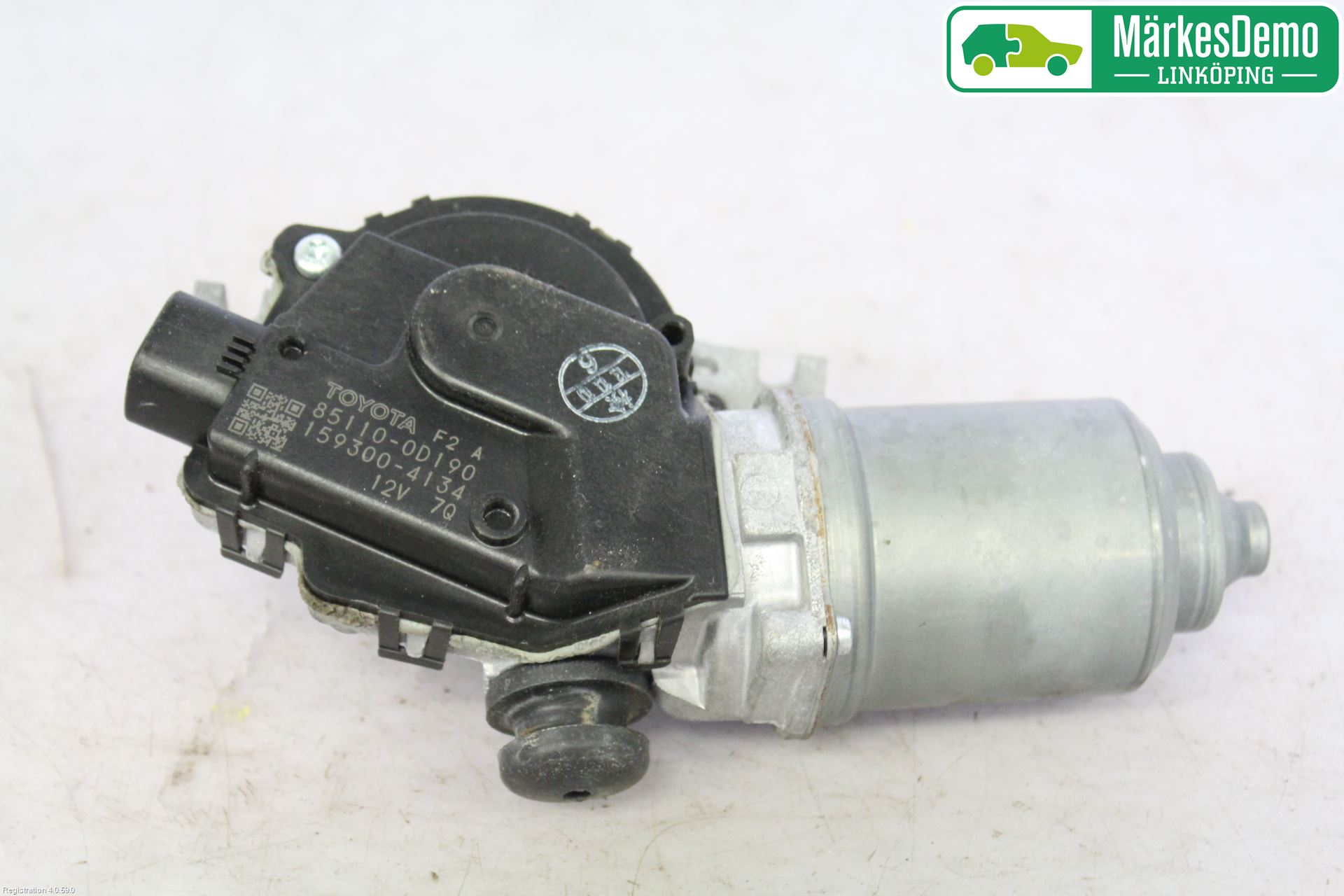 Toyota YARIS XP130 12-14 Viskermotor Frontrute
