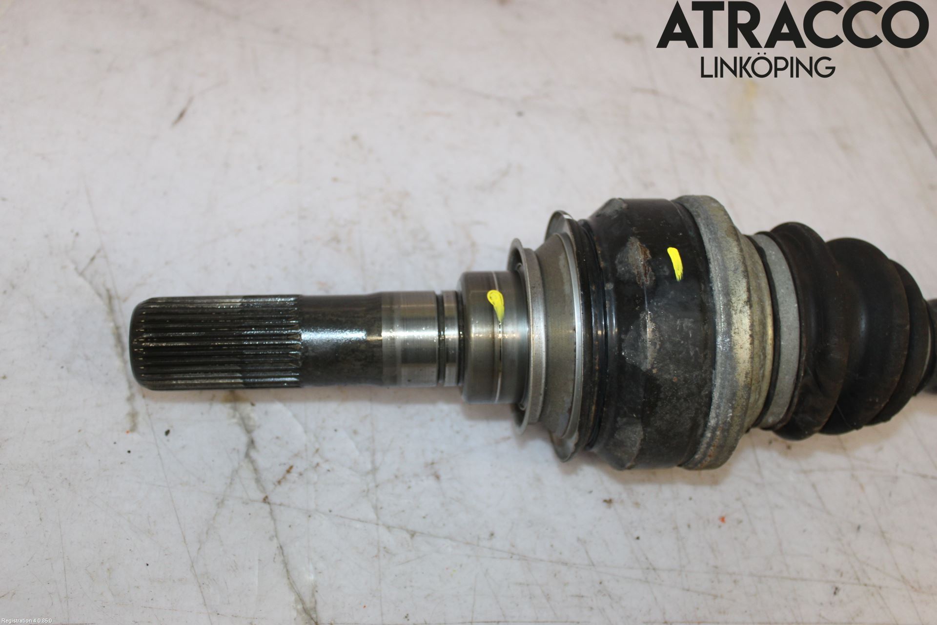 BMW 5 F10/F11/F18 09-17 Drivaksel Bak Kompl Høyre