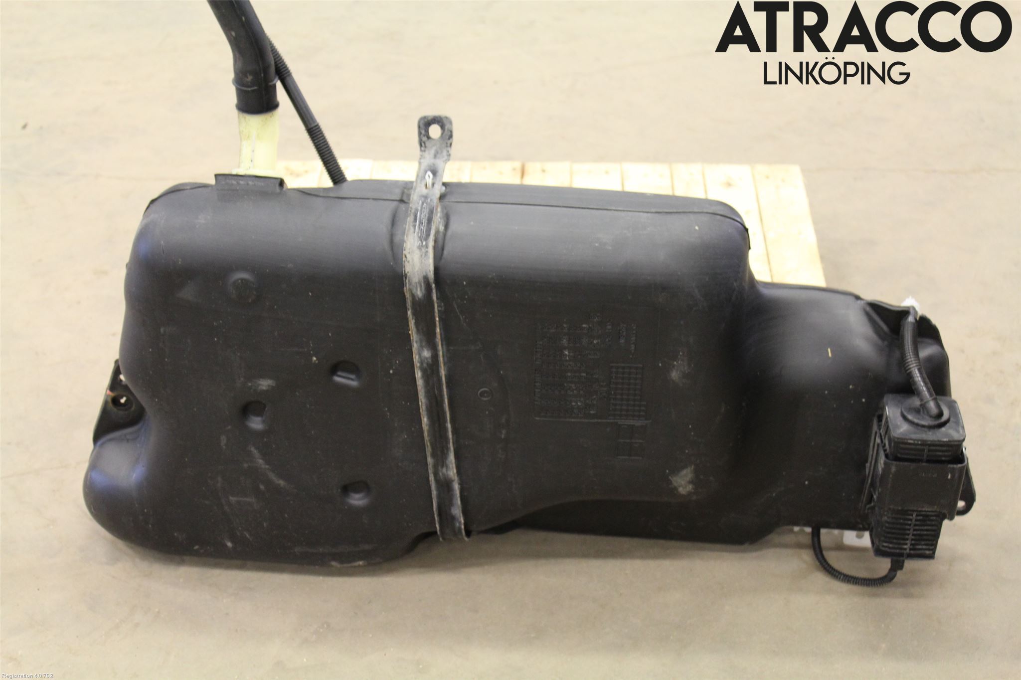 Peugeot 208 12-15 Drivstofftank