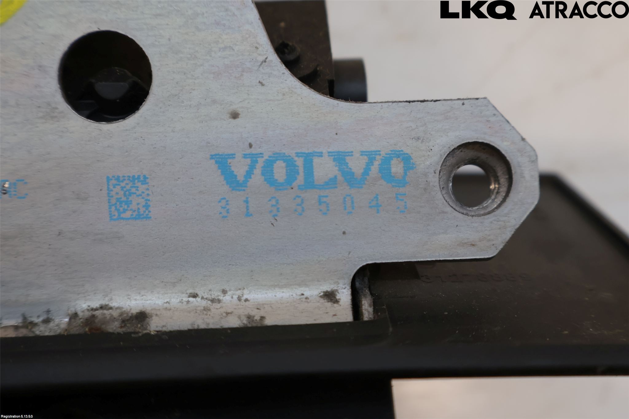 Volvo V60 11-13 Bakluke-Lokk Låsekasse