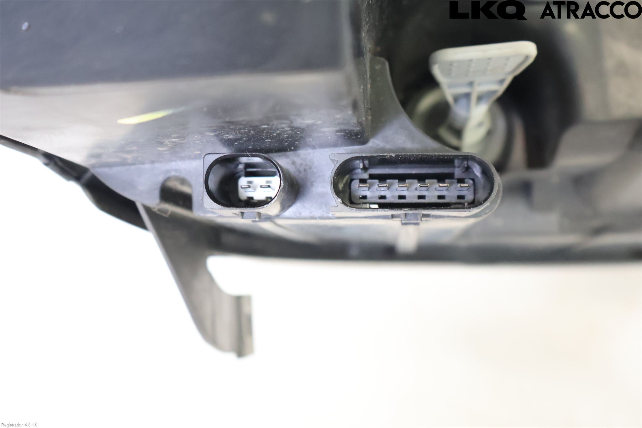 Mitsubishi COLT   04-08 Frontlykt Venstre