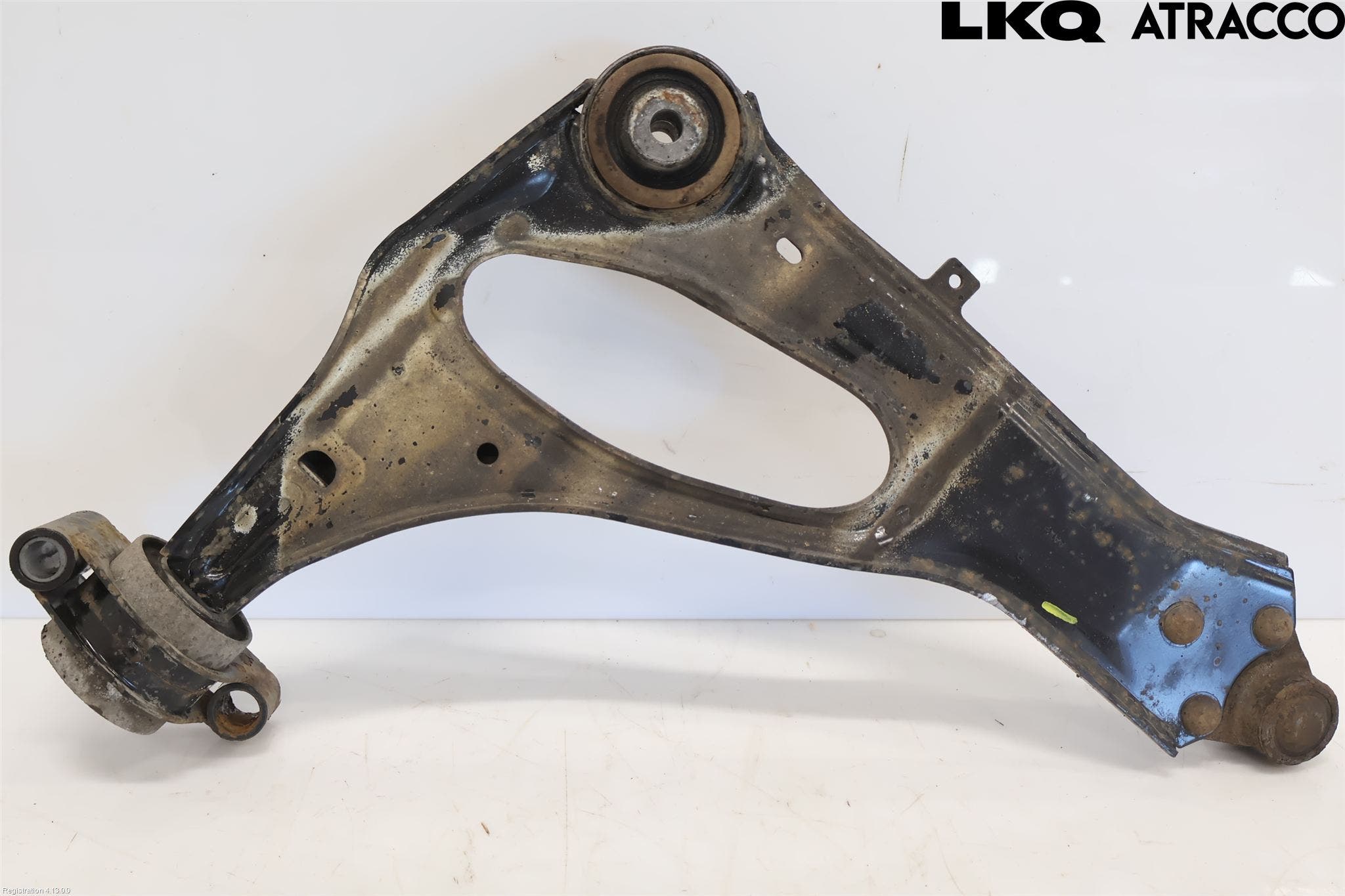 Mercedes-Benz MB VITO/V-KLASS (W640,W447,W448) 14- Bærearm Foran Venstre Nedre