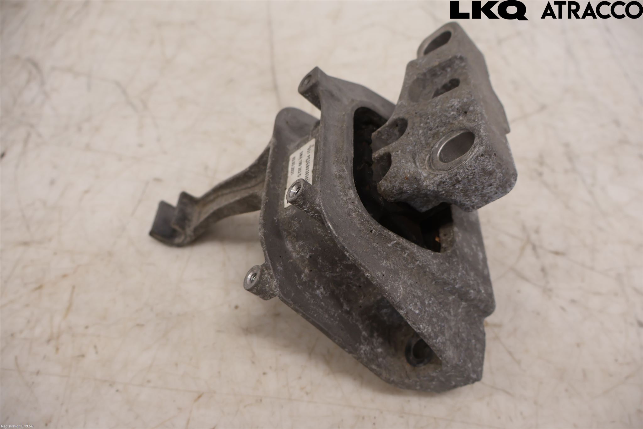 Volkswagen VW GOLF / E-GOLF VIII 20- Motor Feste Stål-Alu