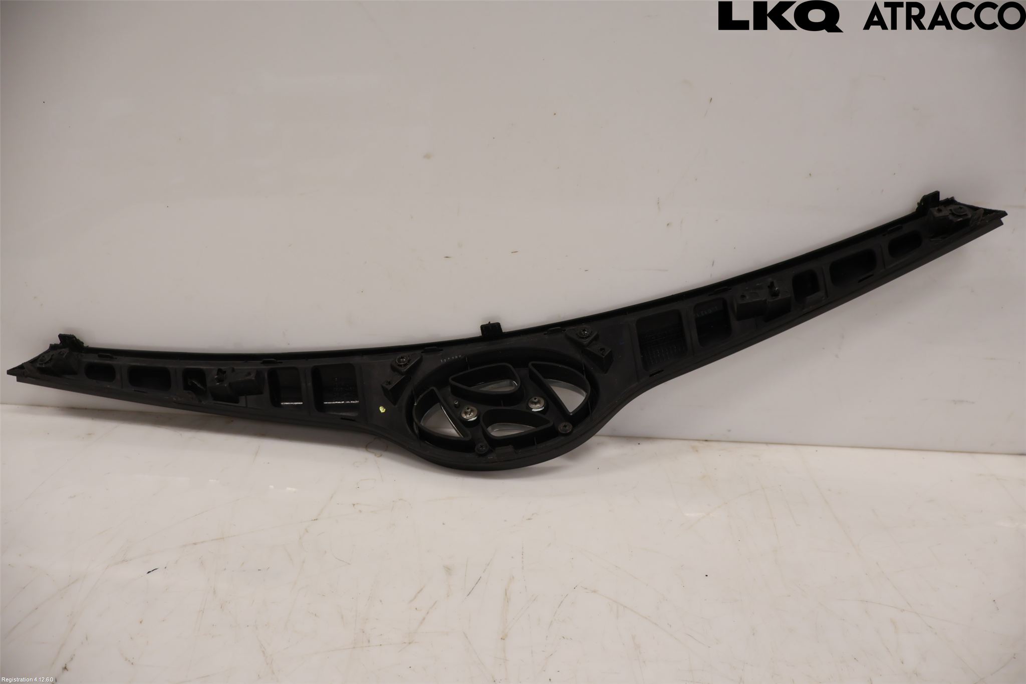 Hyundai i20 PB 09-14 Grill Komplett