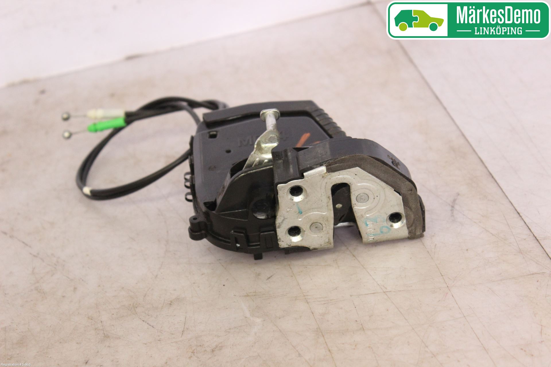 Toyota PRIUS NWH20 04-08 Dørlås - Låsekasse