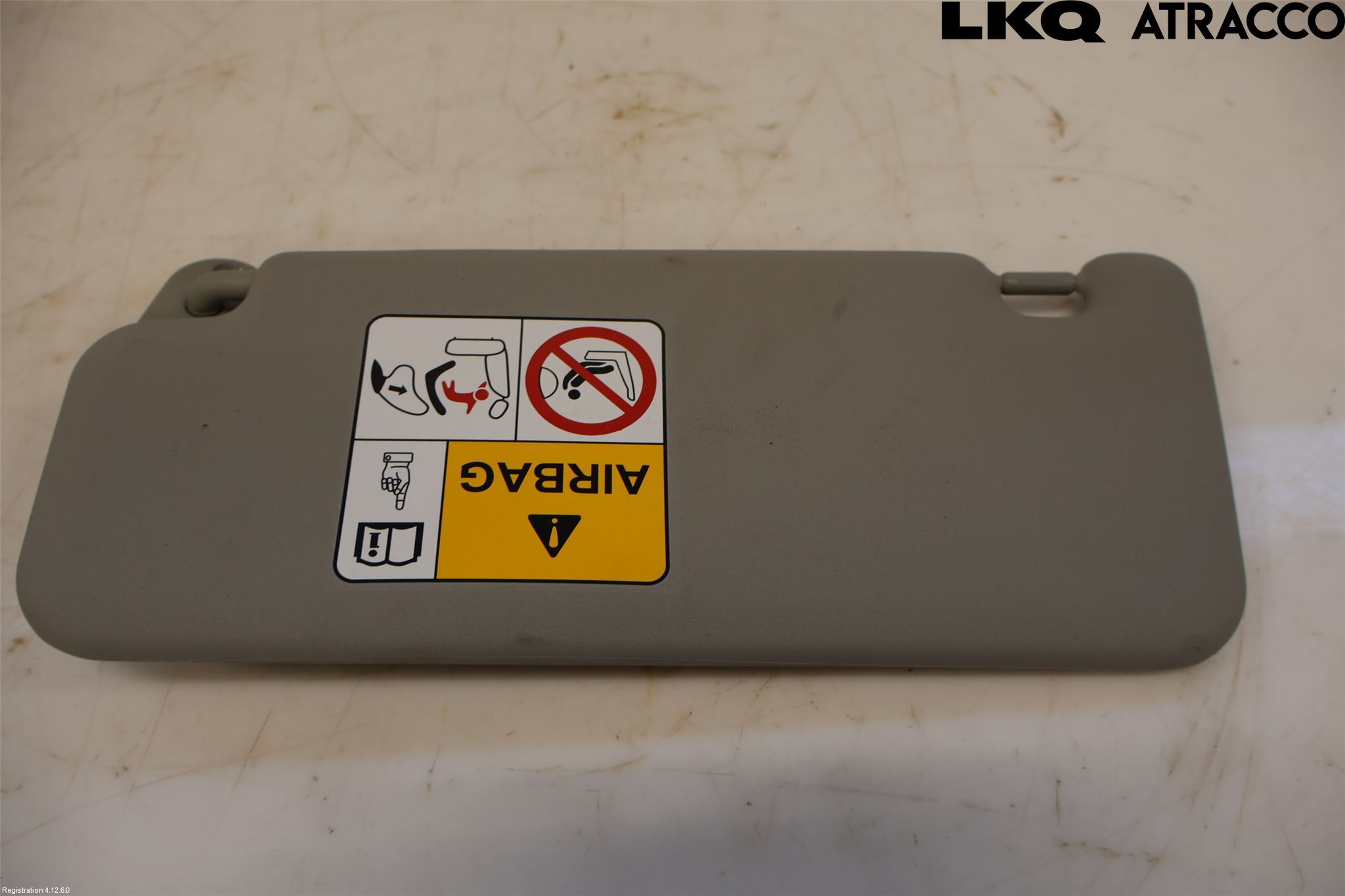 Suzuki VITARA 15- Innr Solskjerm