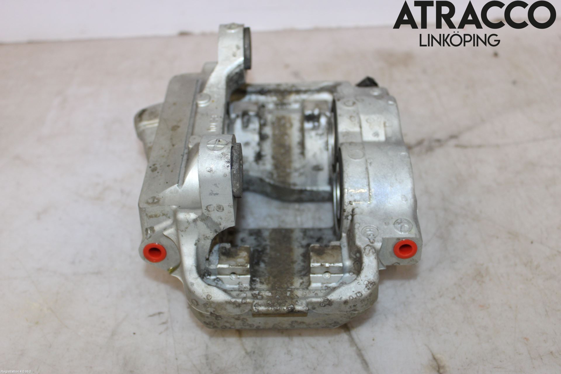 BMW 5 G30/G31/F90 17-23 Bremsecaliper Foran Venstre