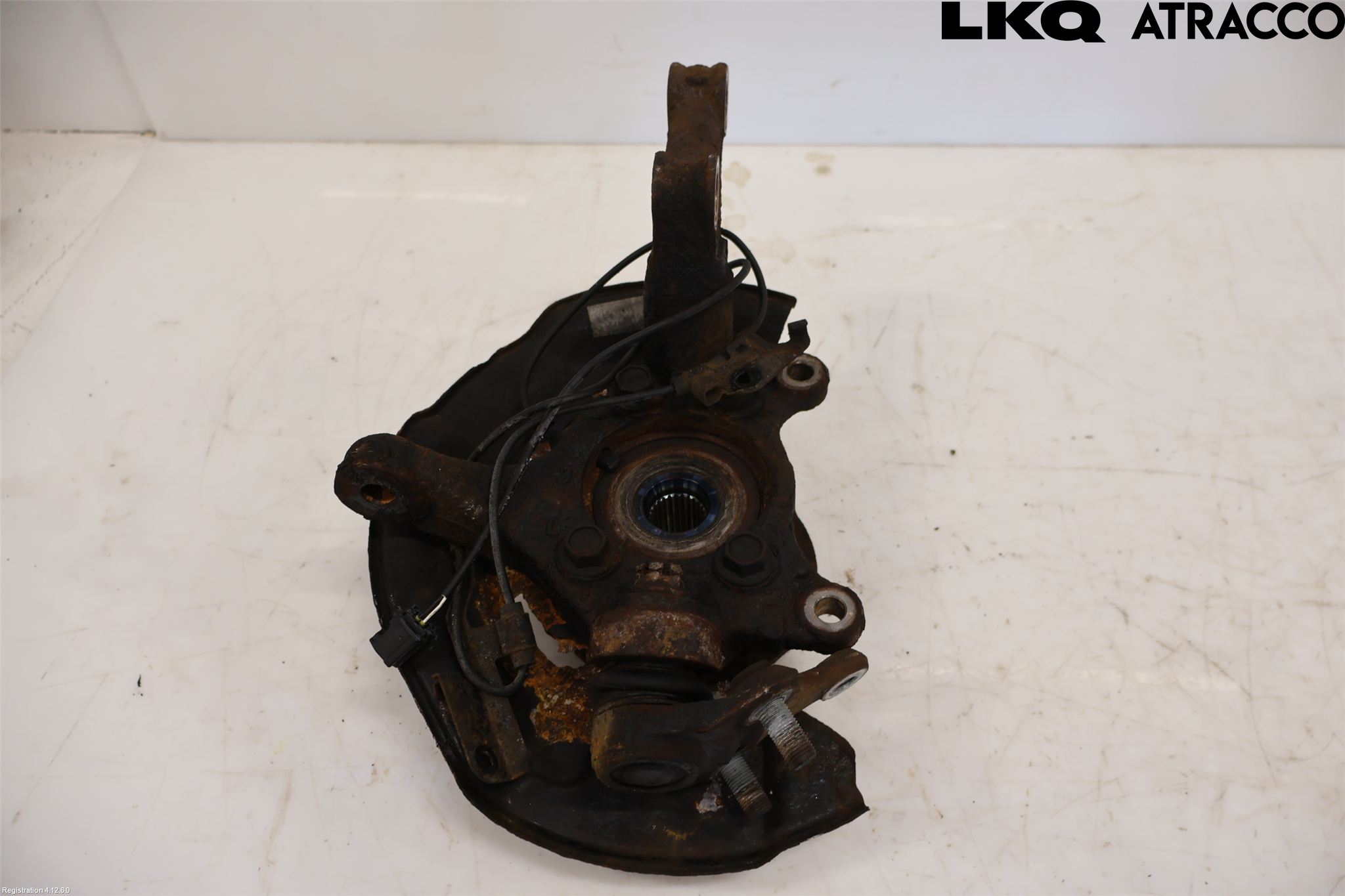 Toyota RAV4 13-18 Spindel Vf