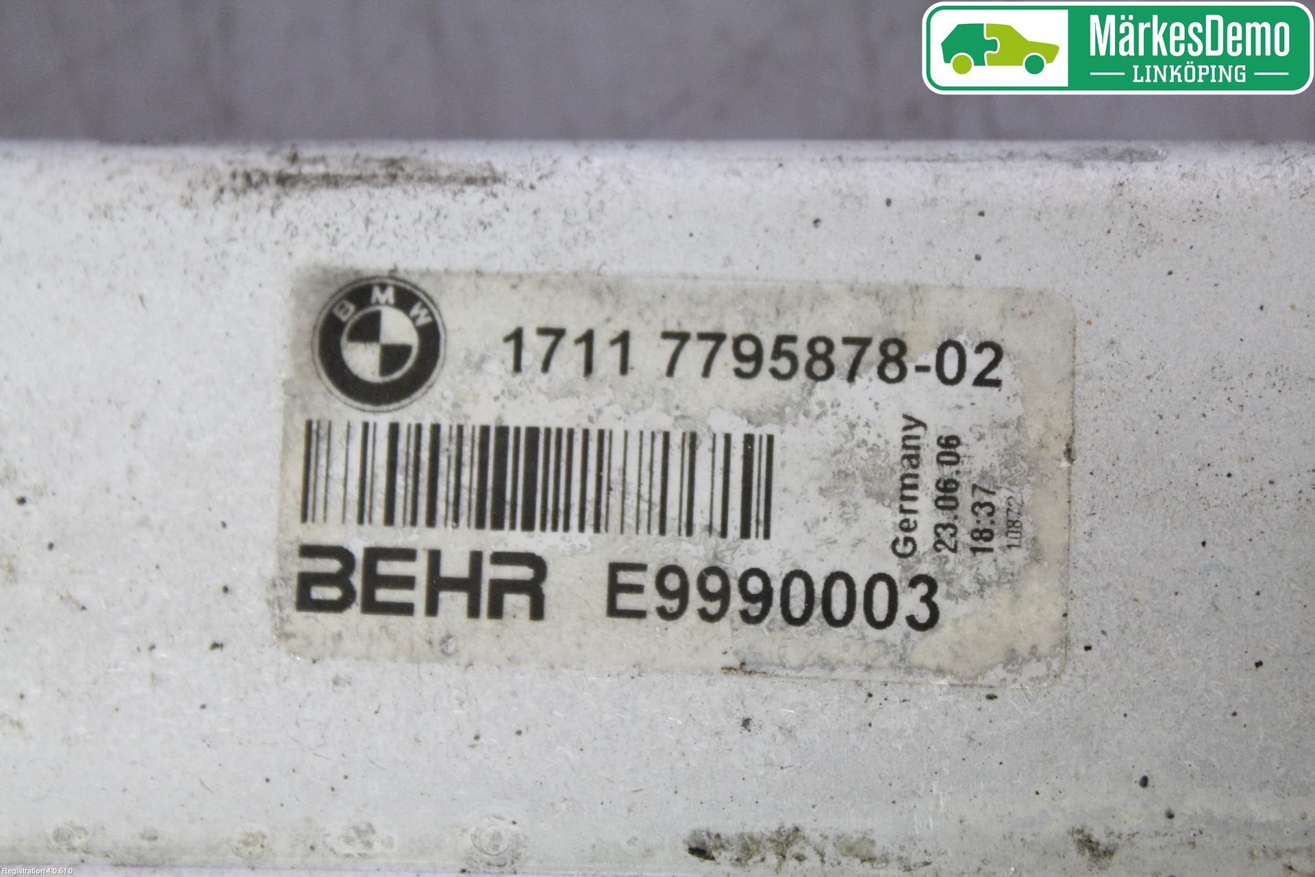 BMW 5 E60/61 Sed/Tou 02-10 Radiator Manuell
