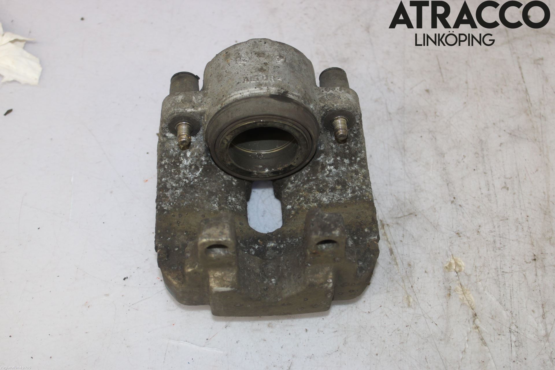 BMW 5 F10/F11/F18 09-17 Bremsecaliper Foran Høyre