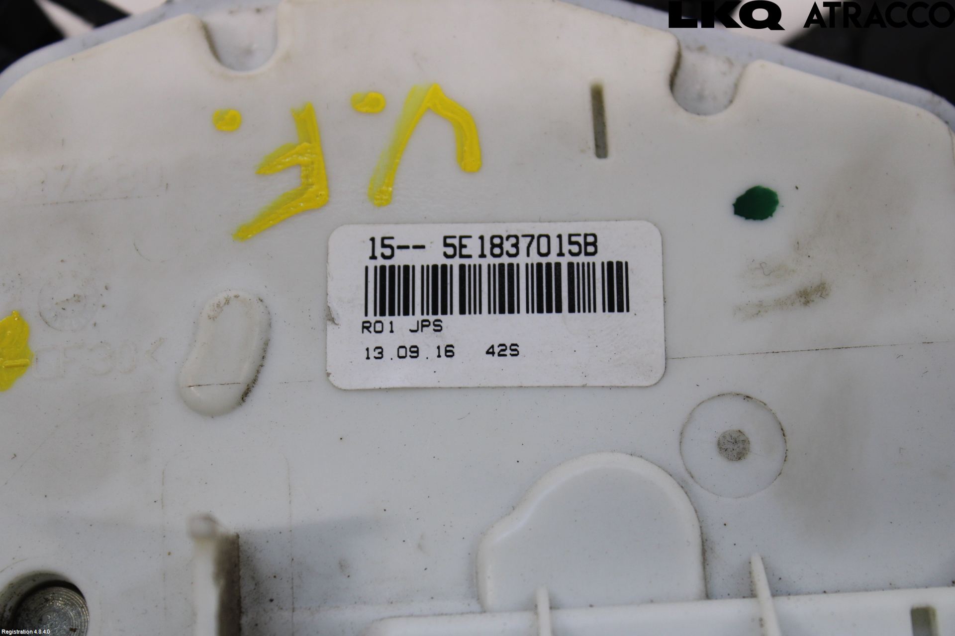 Volkswagen VW PASSAT 15-19 Dørlås - Låsekasse