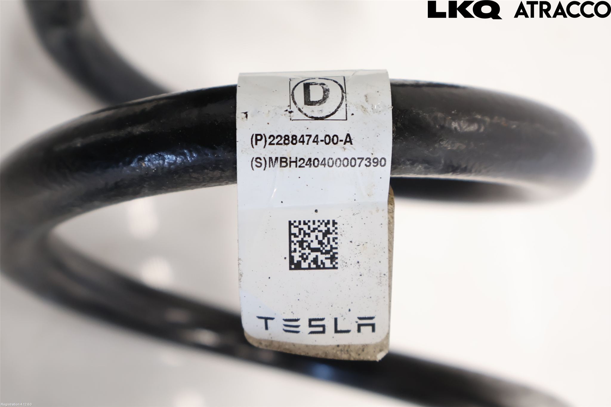 Tesla MODEL Y 21- Fjær Bak