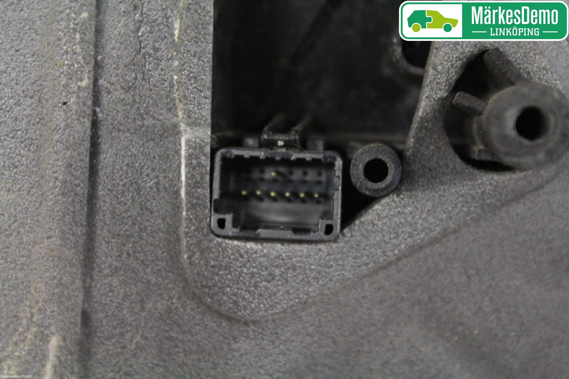 Renault CLIO III  06-09 Speil H M-El Justering