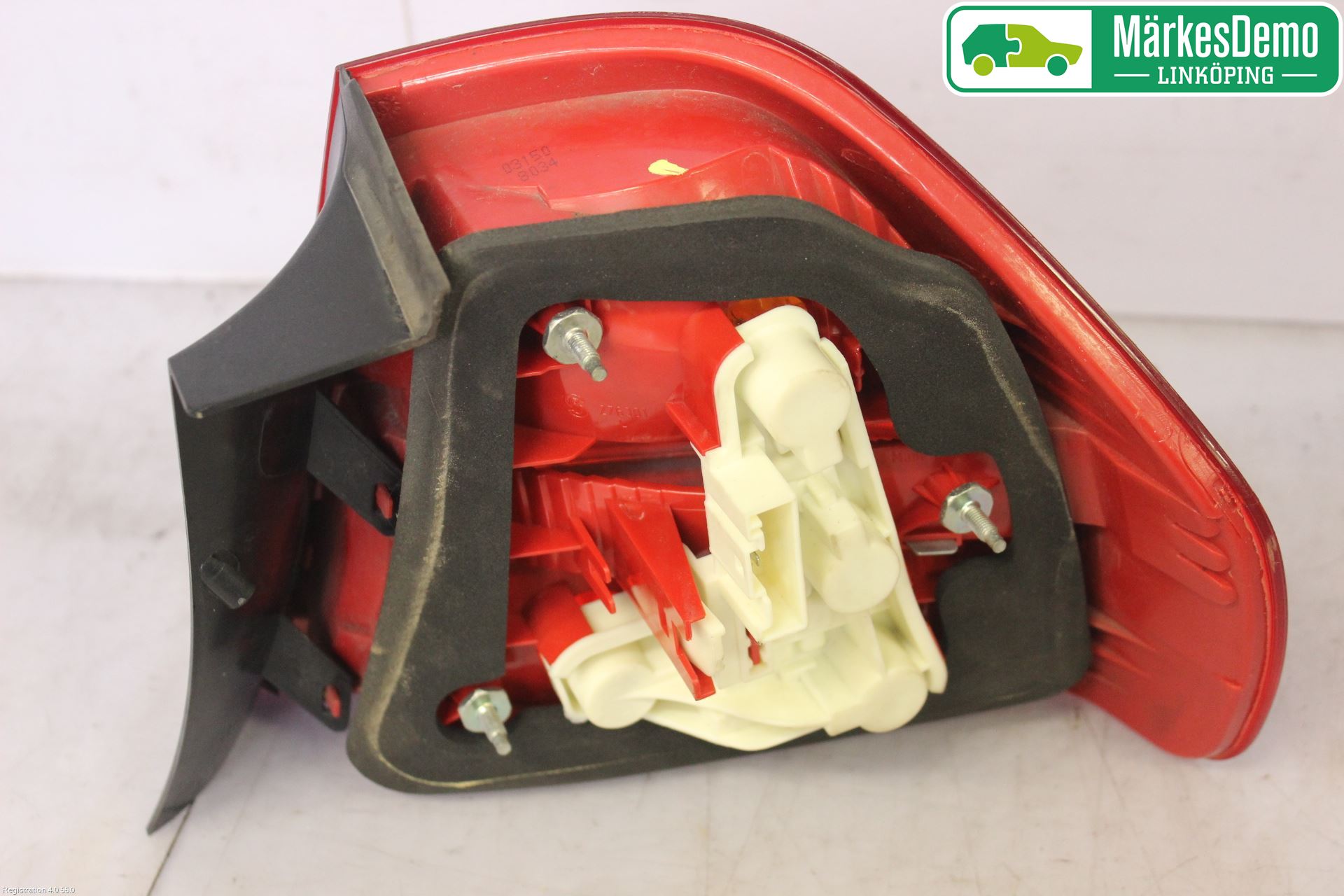 BMW 3 E90/91 SED/TOU 05-12 Baklykt Venstre