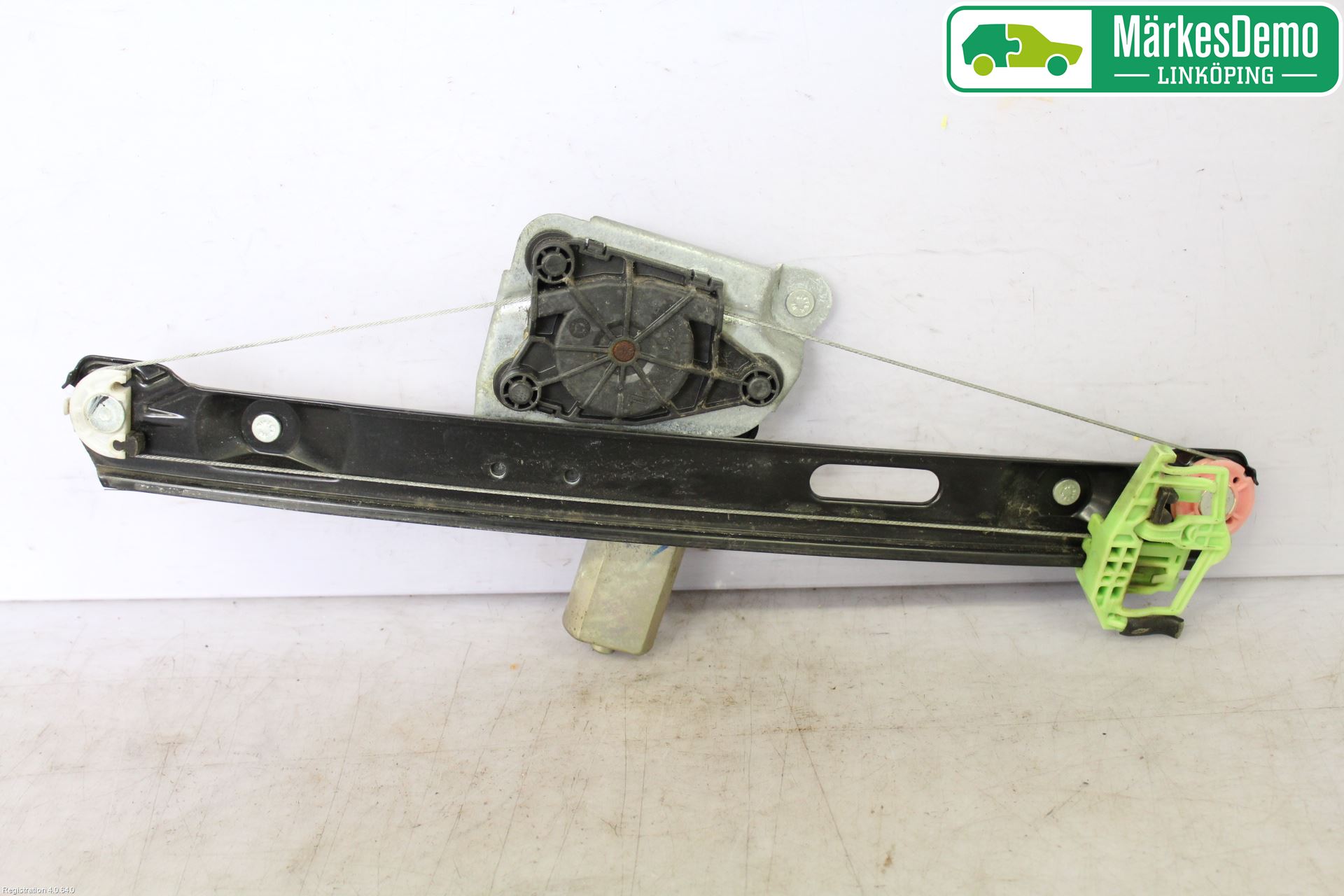 BMW 1 E87/81 5D/3D 03-11 Vindusheis El Komp