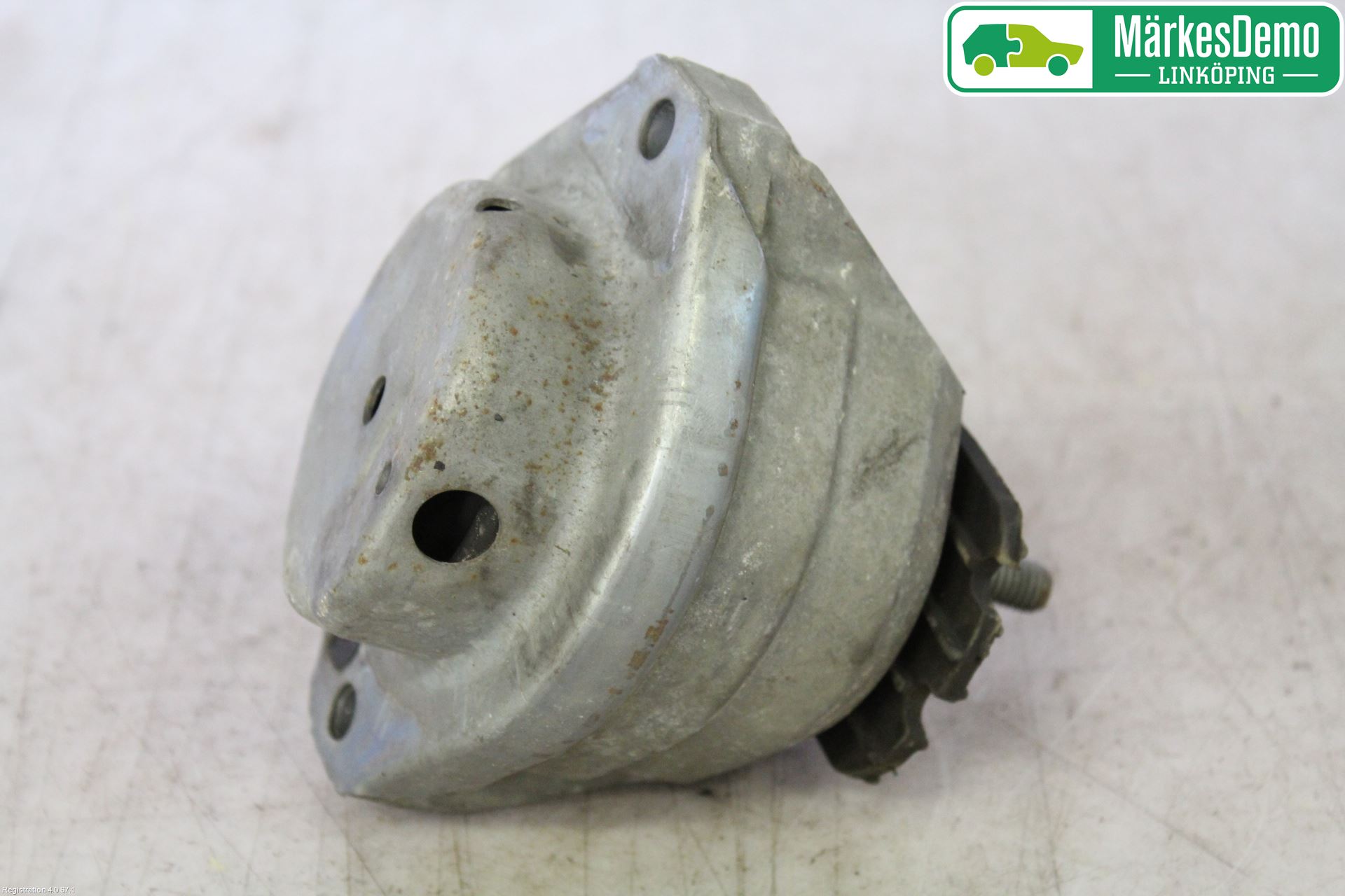 BMW 6 E63/64    02-10 Motor Feste Stål-Alu