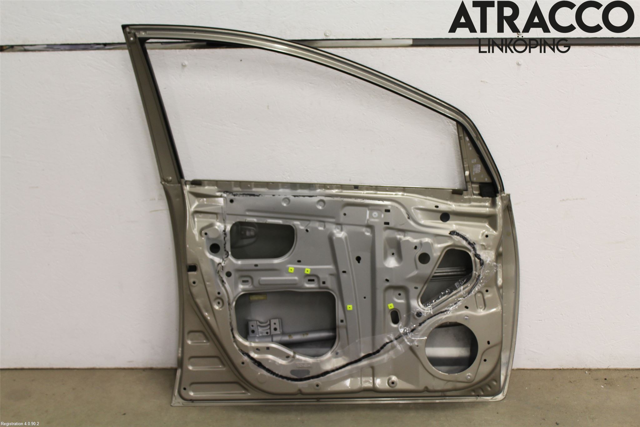 Toyota PRIUS NWH20 04-08 Dør 4D Foran Venstre
