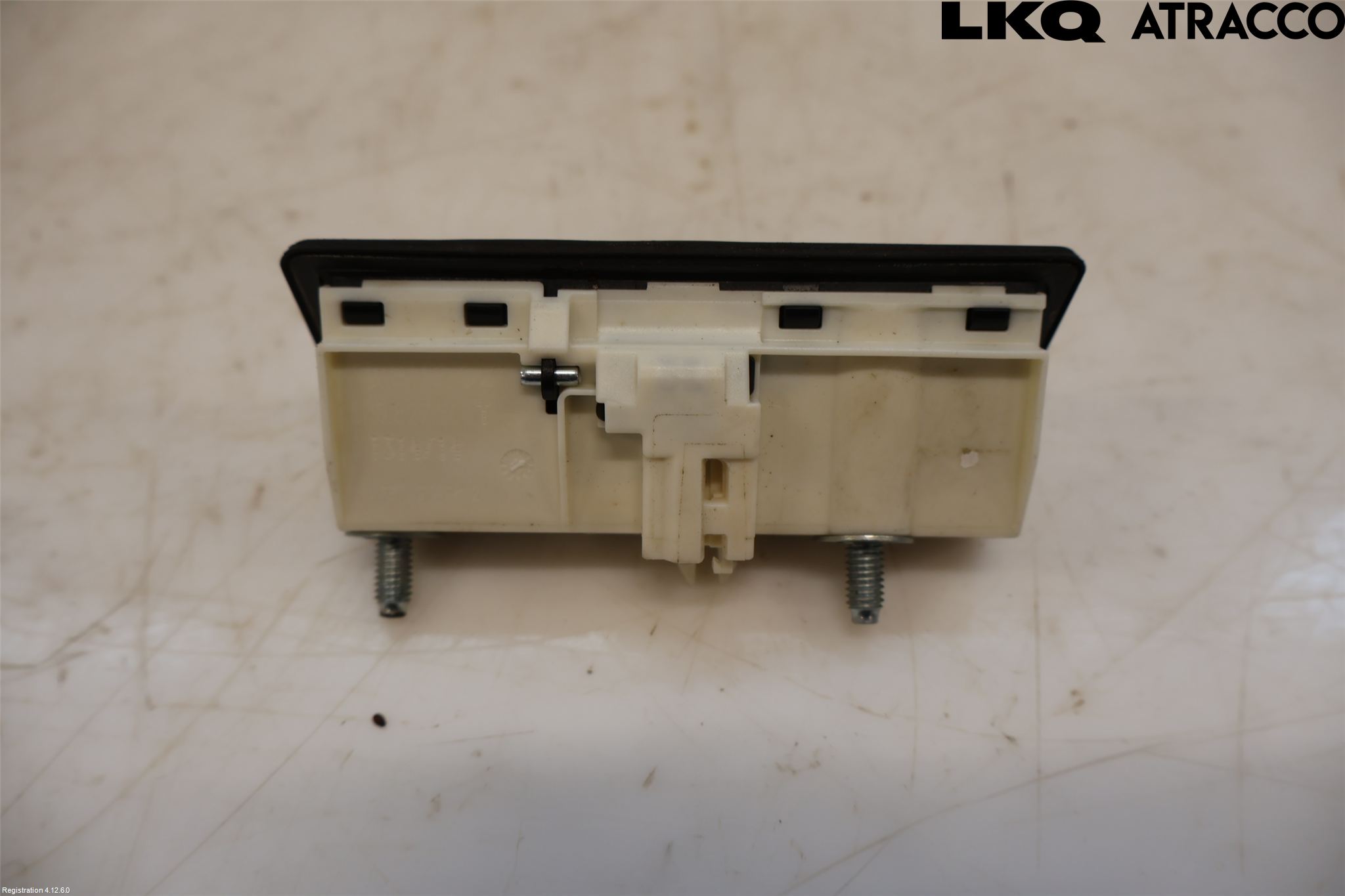 Volkswagen VW TIGUAN 07-16 Bakluke Handtak Ytre