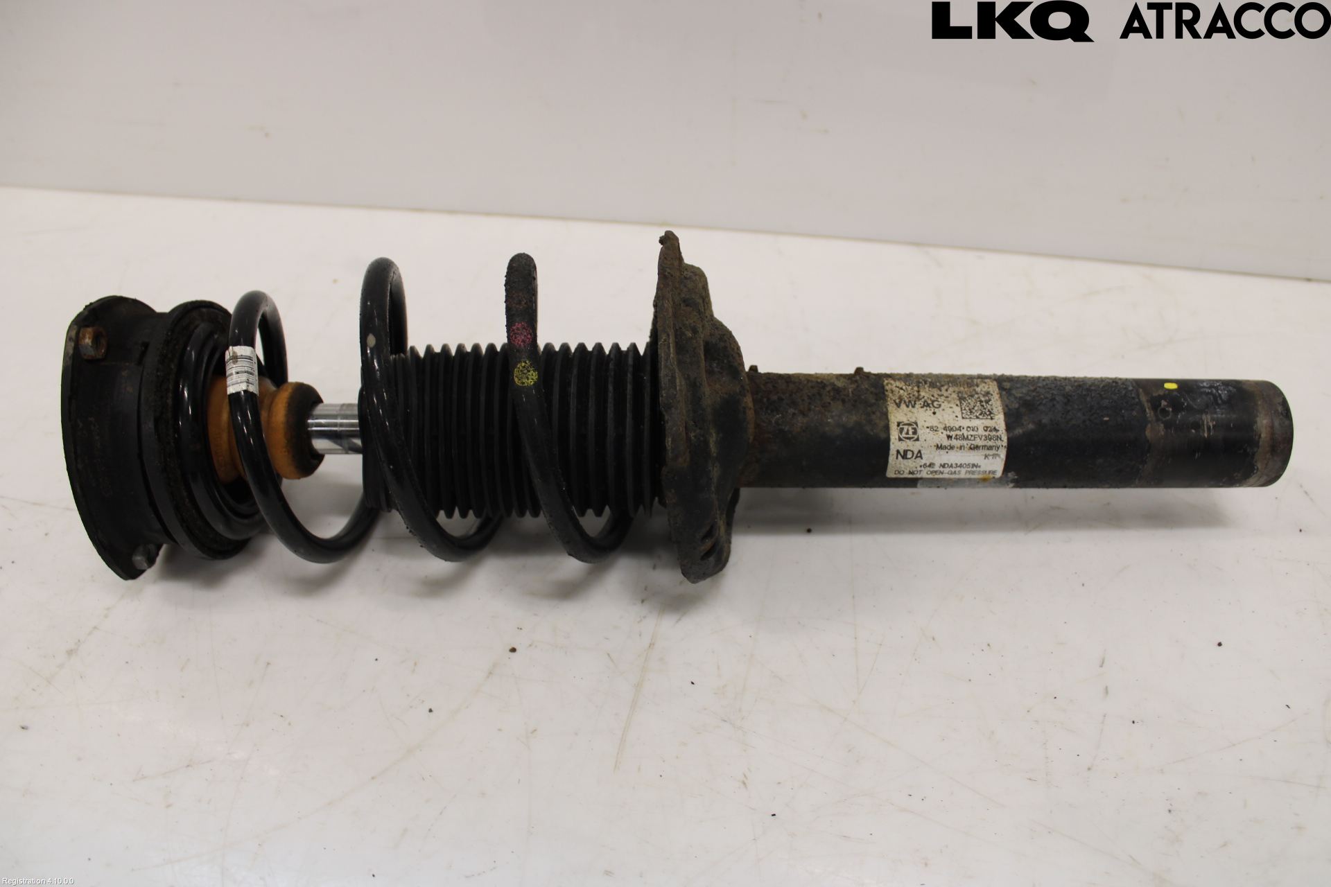 Volkswagen VW PASSAT 15-19 Fjærbein Foran Venstre