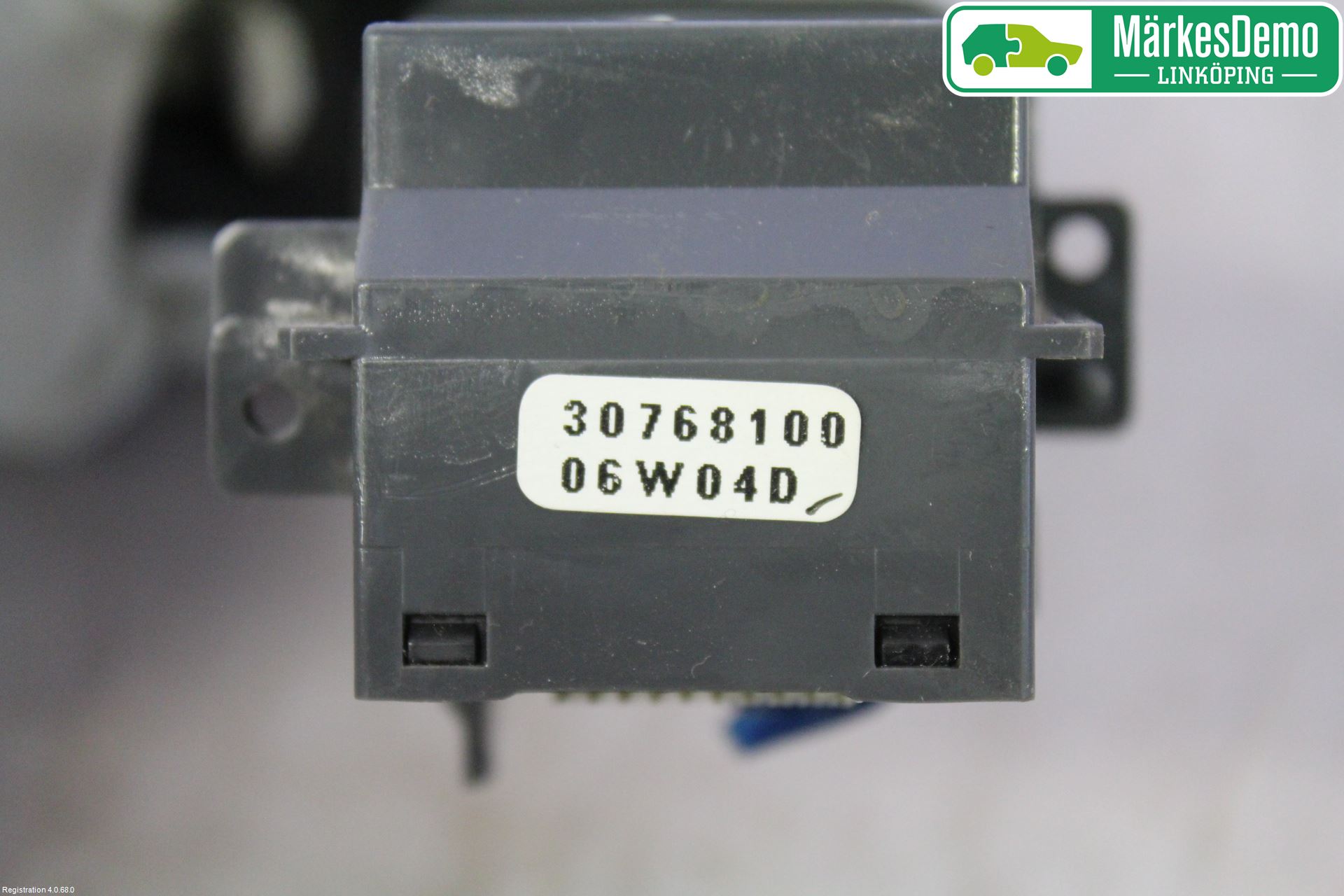 Volvo V70 05-08 Bryter Ratt Visker - Spyler