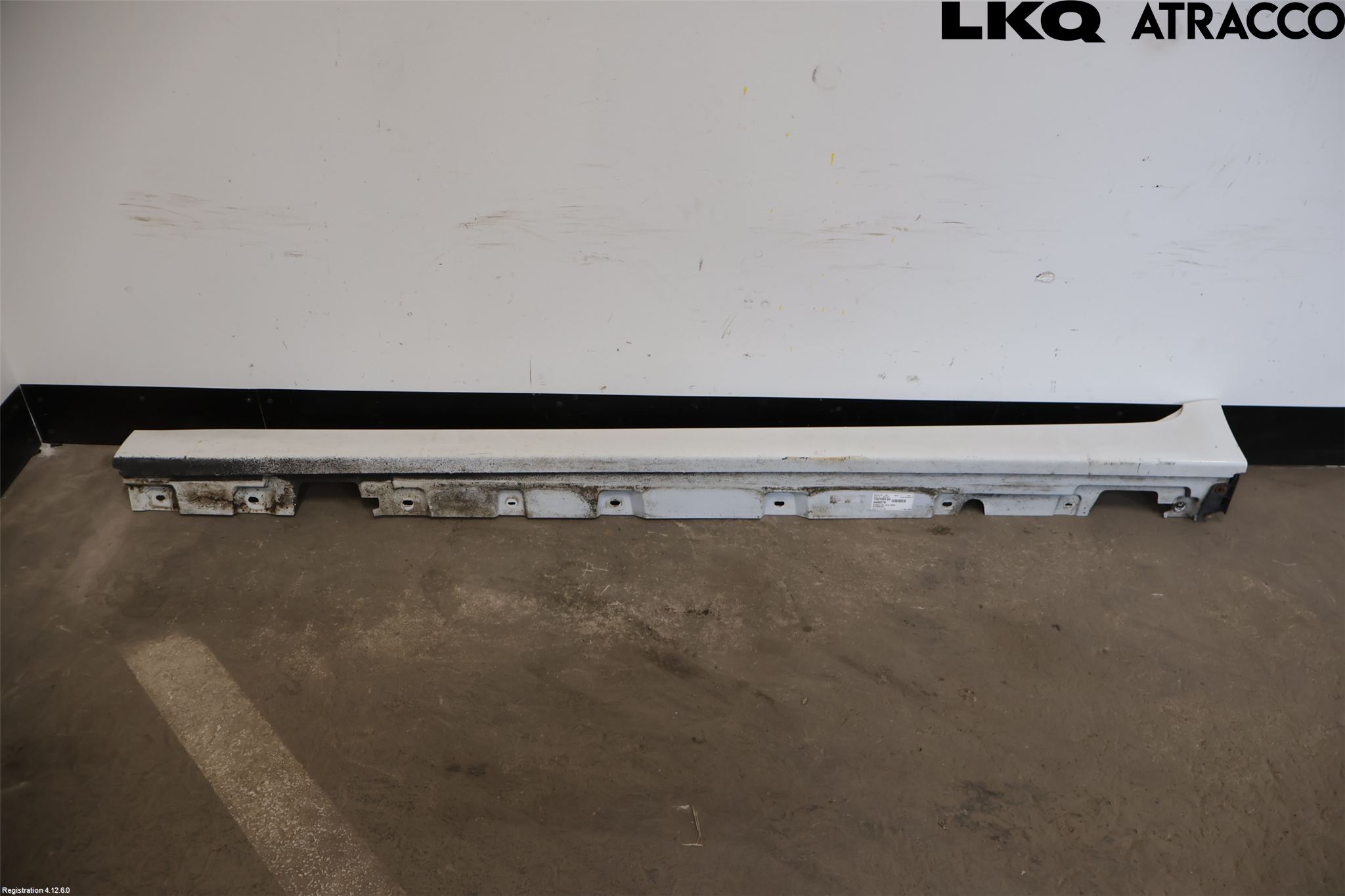 BMW 5 F10/F11/F18 09-17 Kanalskjørt Venstre