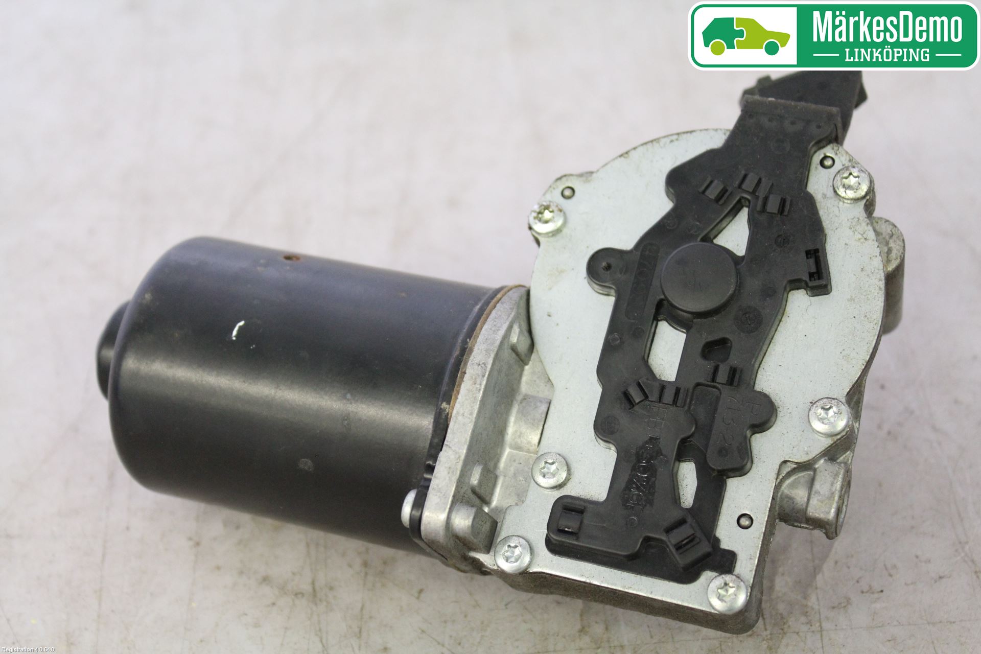 Volvo V70 05-08 Viskermotor Frontrute