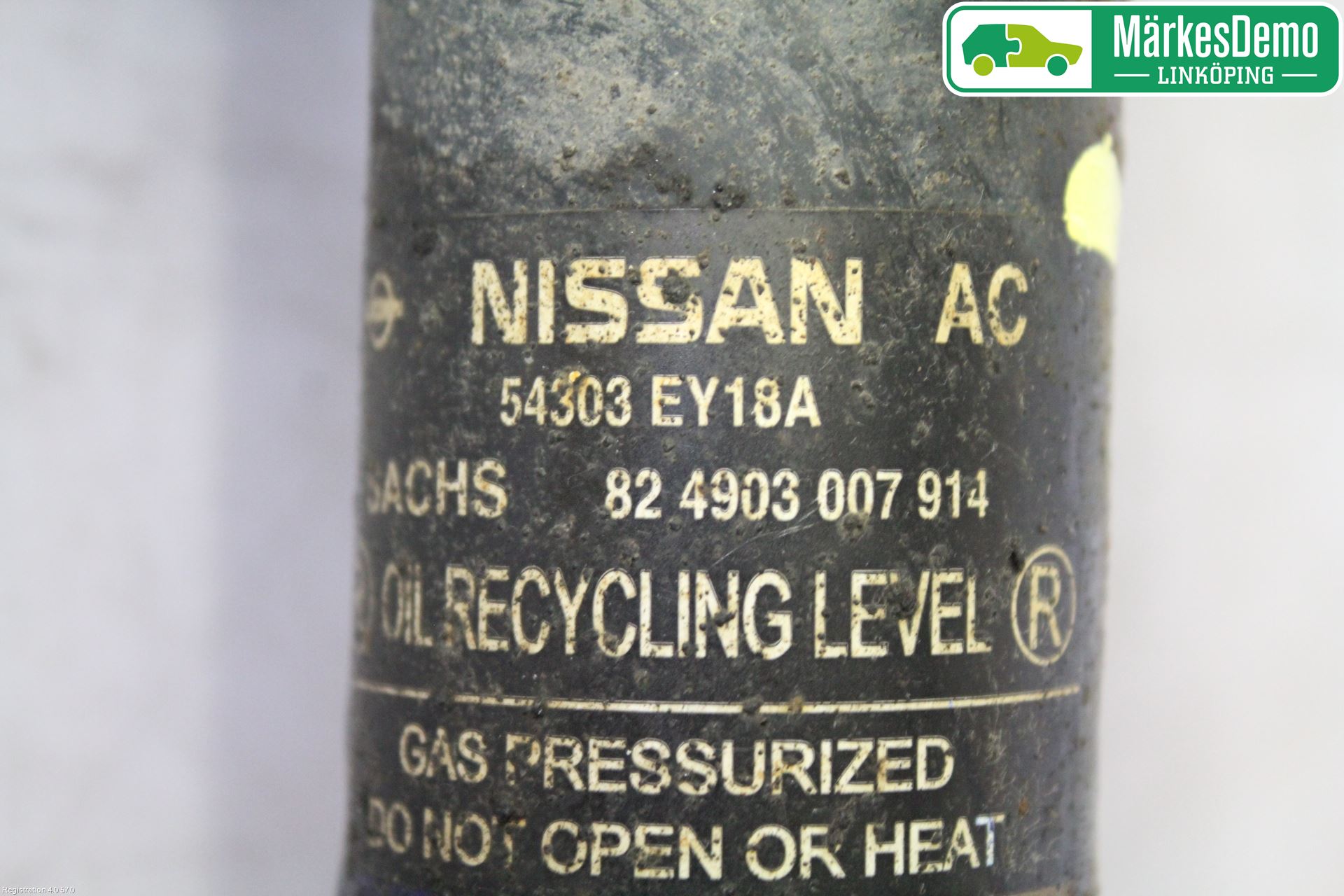 Nissan QASHQAI+2  08-10 Fjærbein Foran Venstre