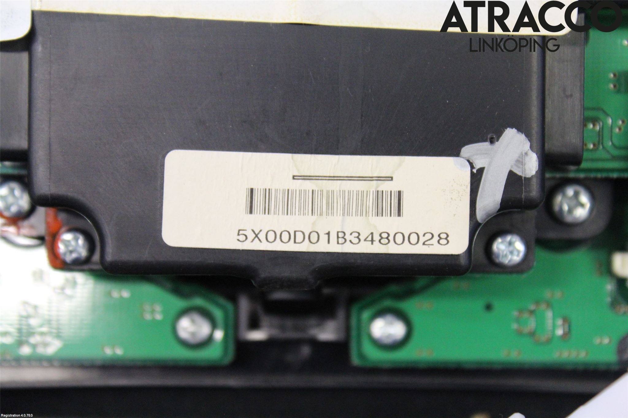 Nissan NAVARA 05-16 Stereo Radio Med Cd