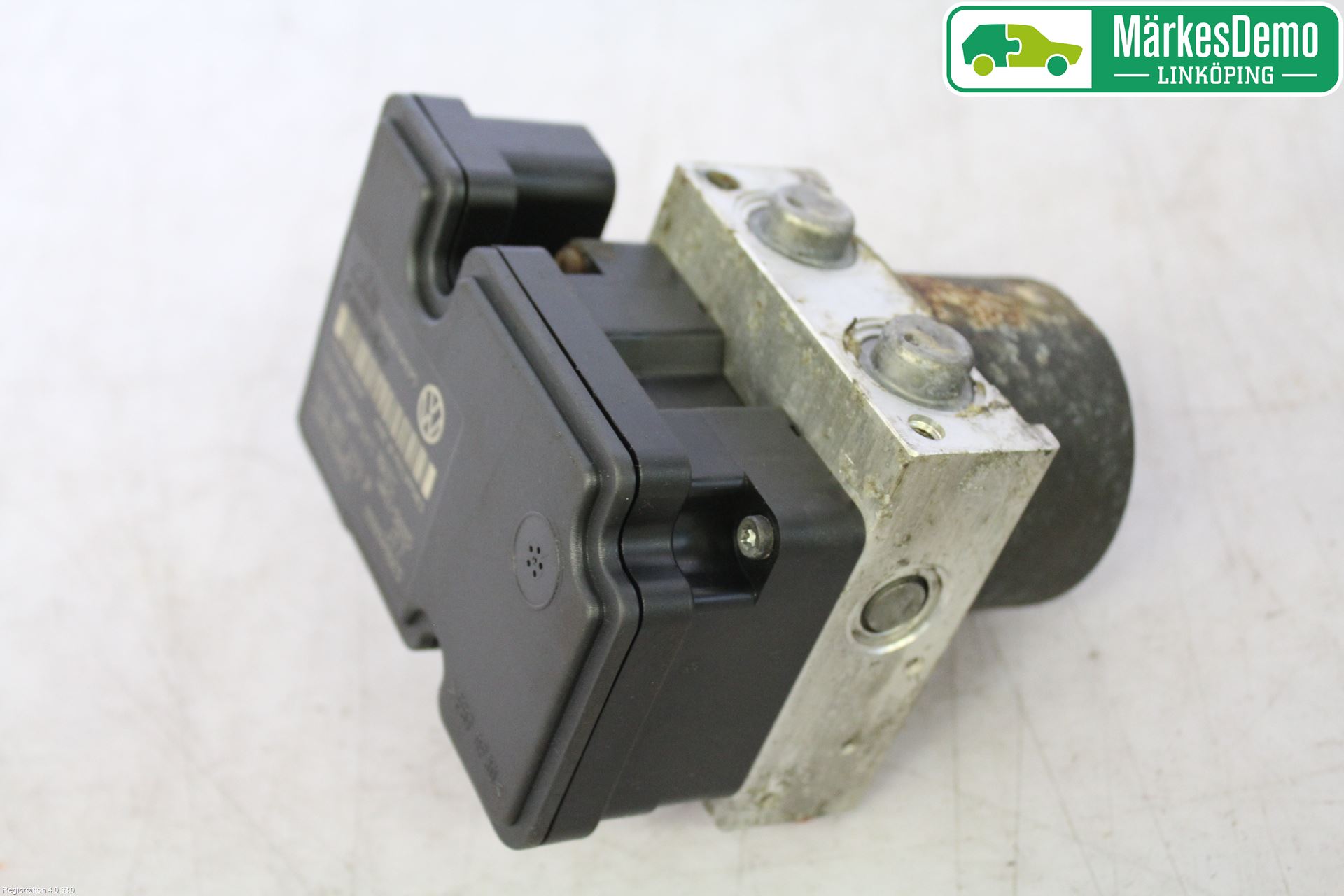 Volkswagen VW CADDY      04-10 Abs Hydraulikkaggregat