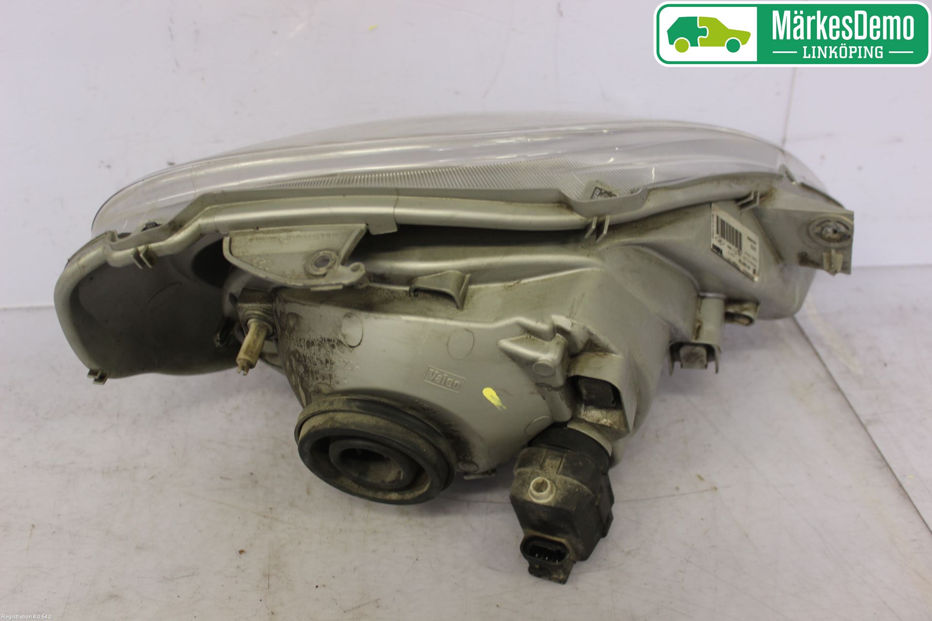 Opel VIVARO 01-14 Frontlykt Venstre