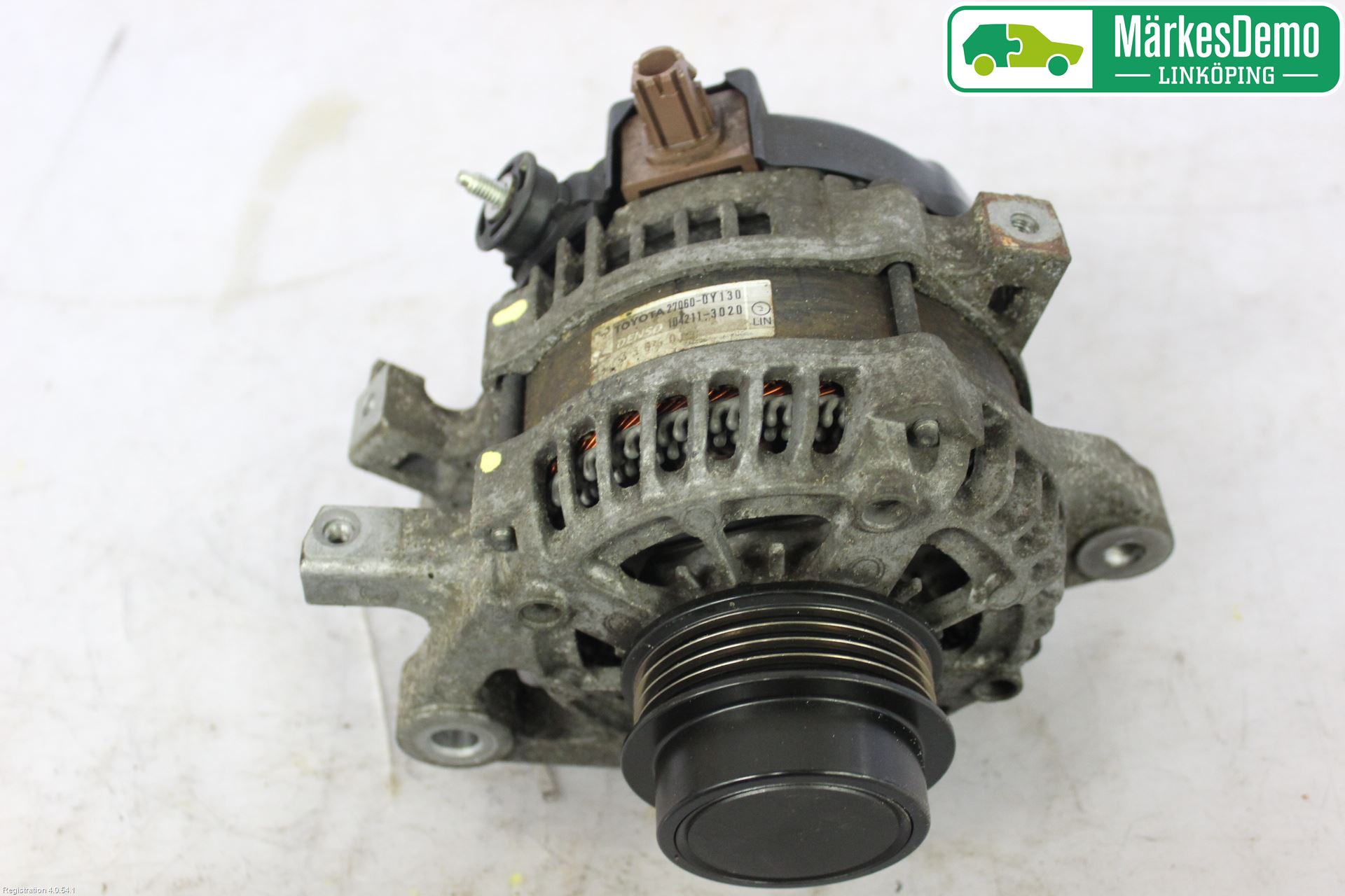 Toyota YARIS XP130 12-14 Dynamo