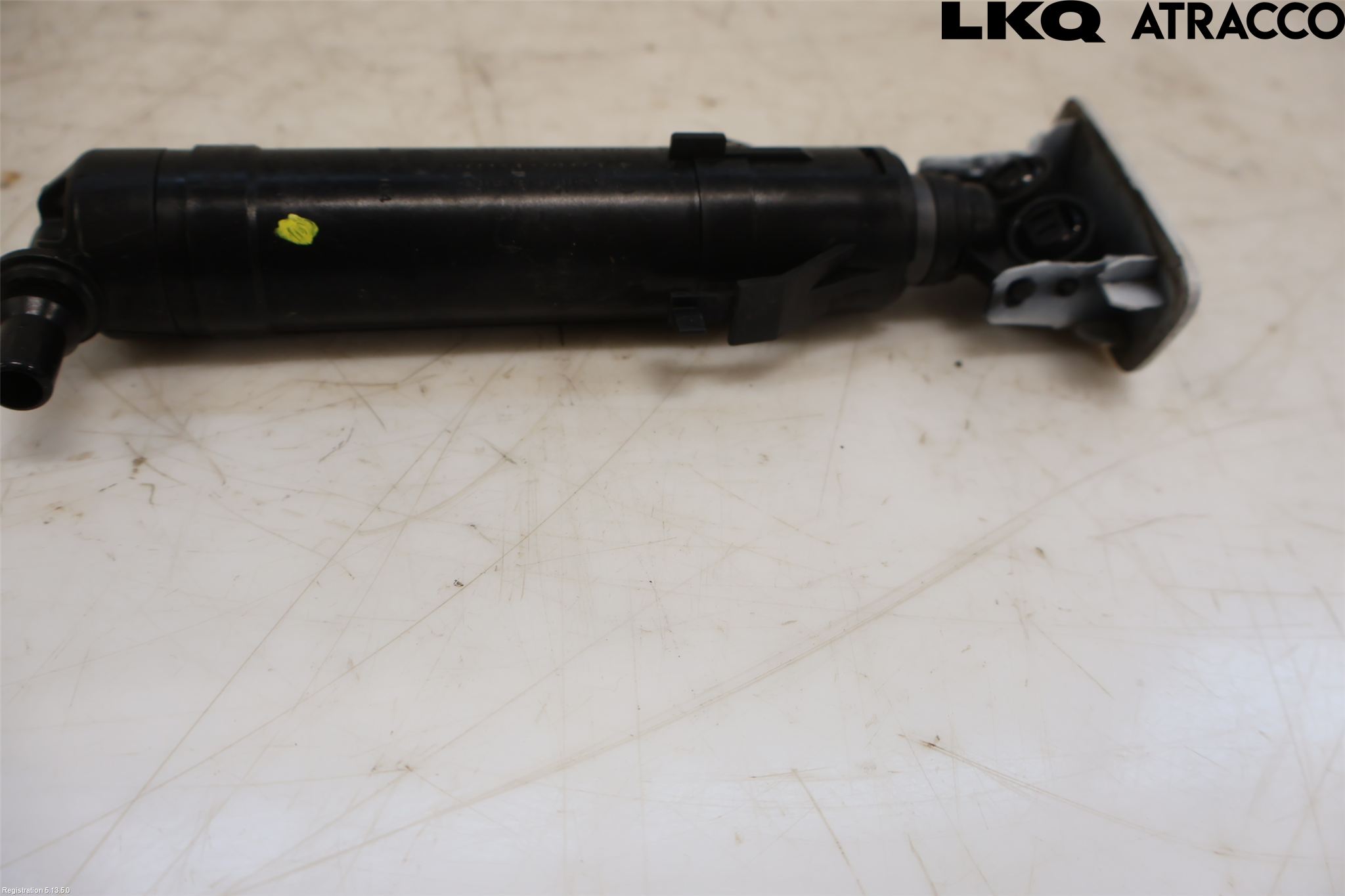 Volkswagen VW PASSAT 11-14 Spylerdyse Frontlykter
