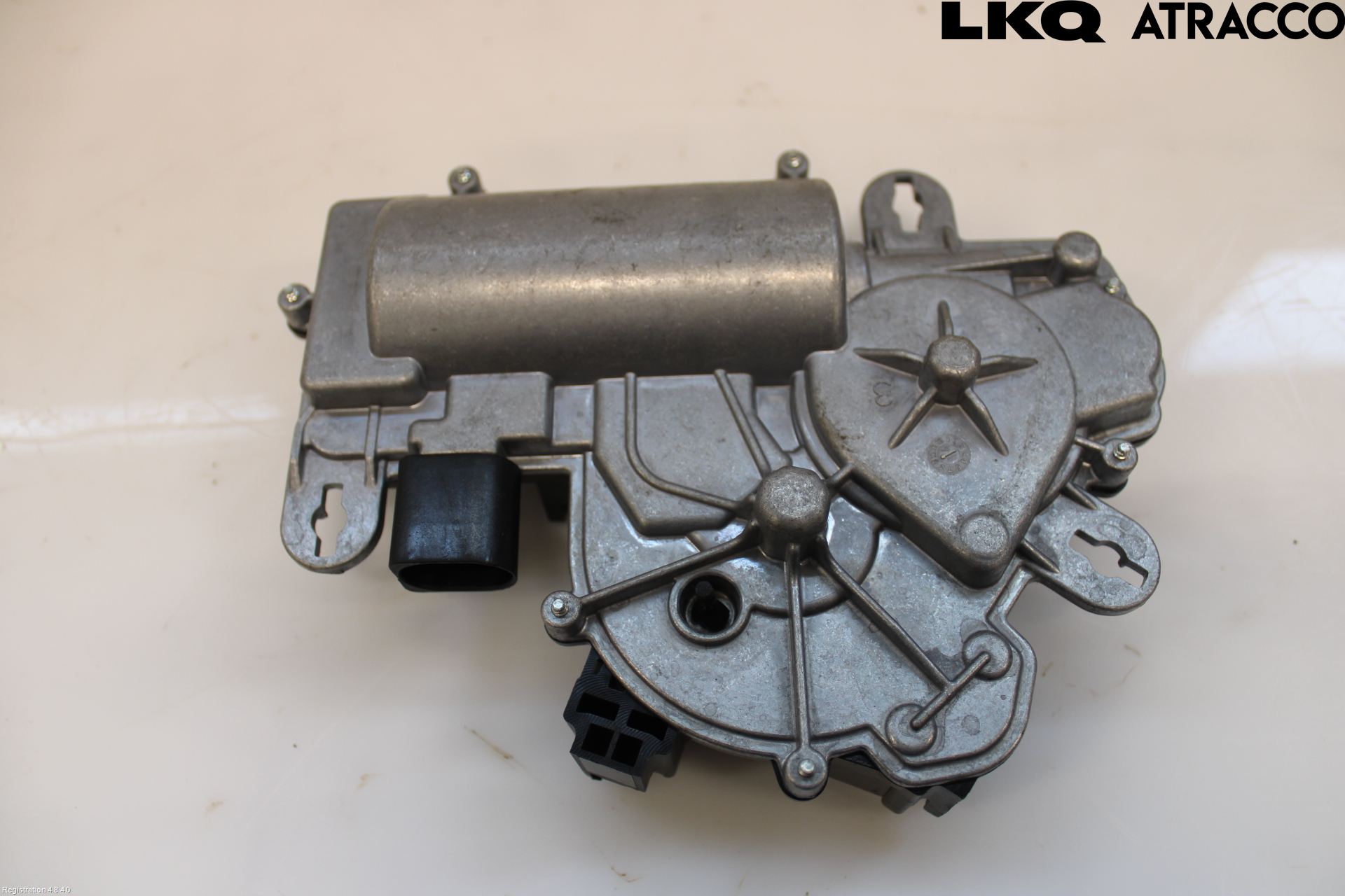 Volkswagen VW PASSAT 15-19 Baklukeåpner Automatisk