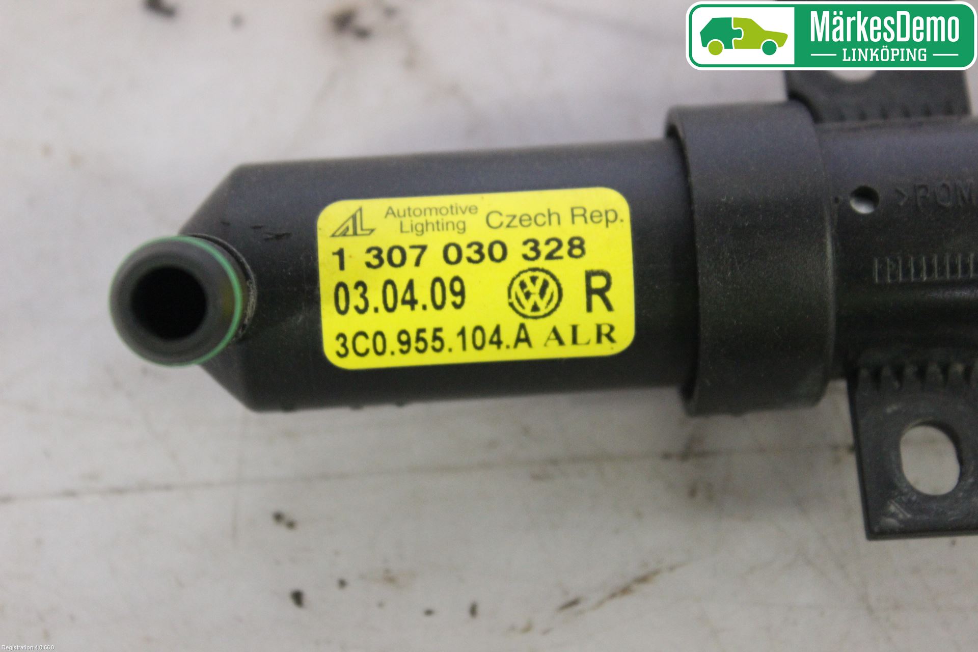 Volkswagen VW PASSAT 05-11 Spylerdyse Frontlykter