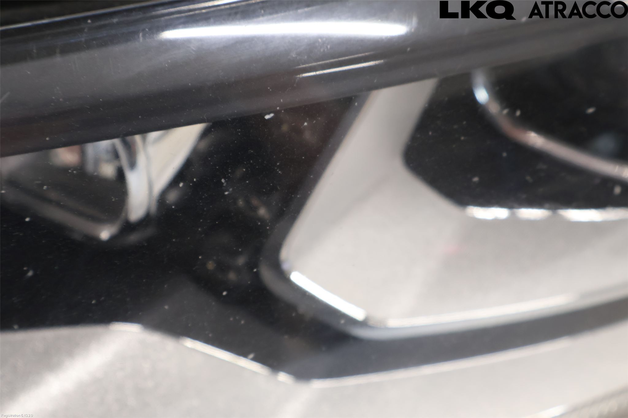 Volkswagen VW TIGUAN 07-16 Frontlykt Venstre