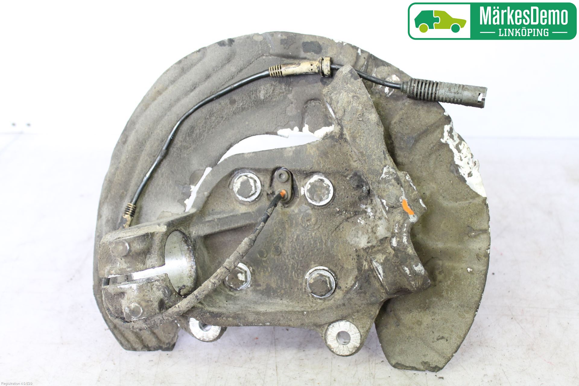 BMW 3 E90/91 SED/TOU 05-12 Spindel Vf