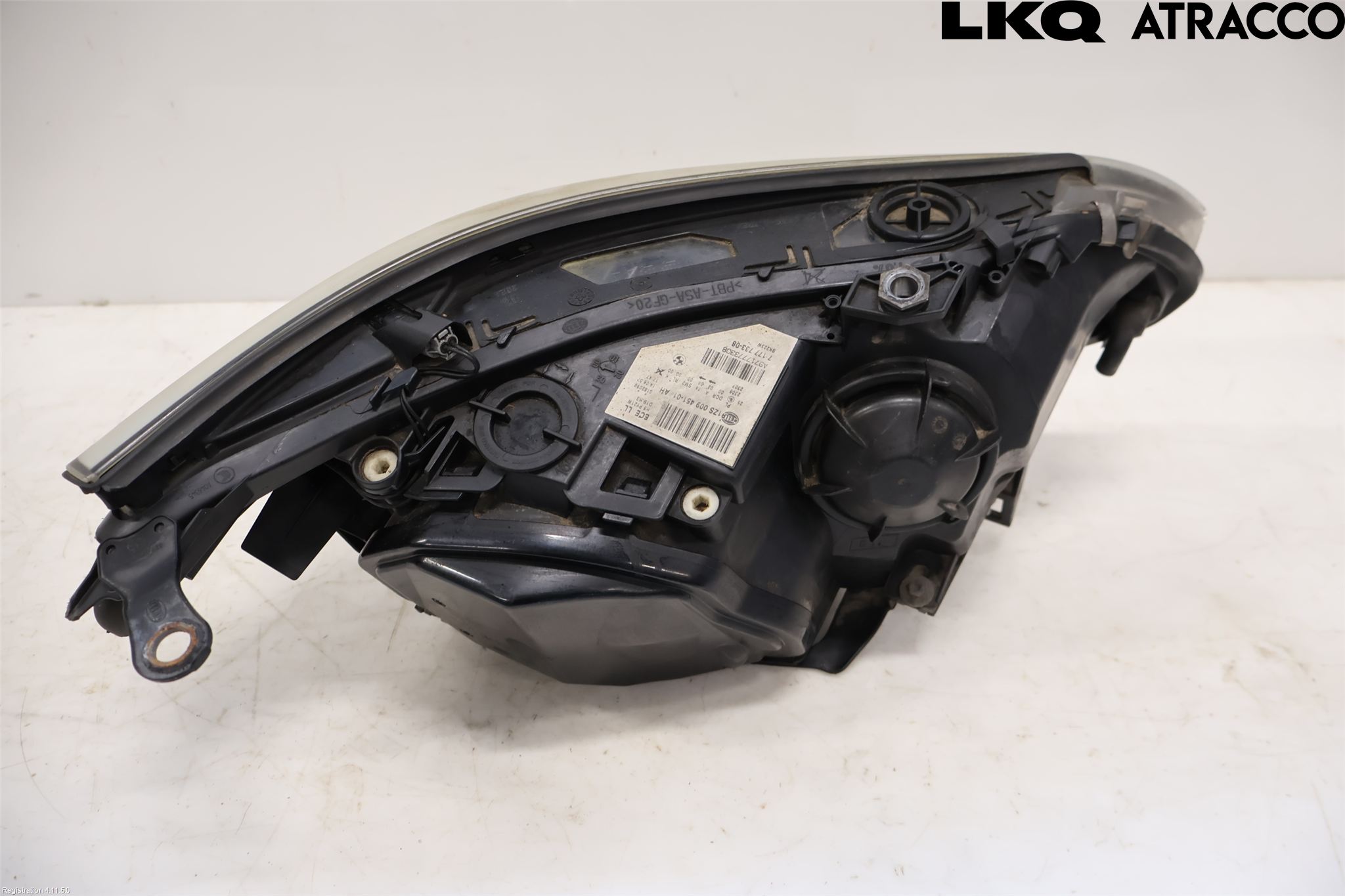 BMW 5 E60/61 Sed/Tou 02-10 Frontlykt Venstre