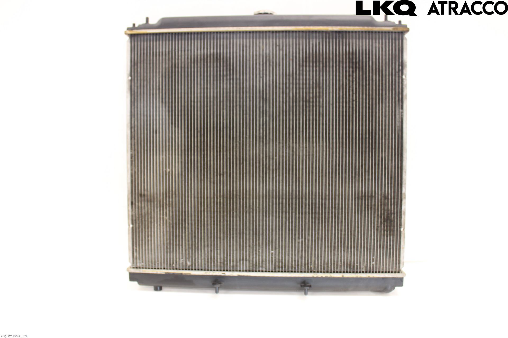Nissan NAVARA 05-16 Radiator Automat