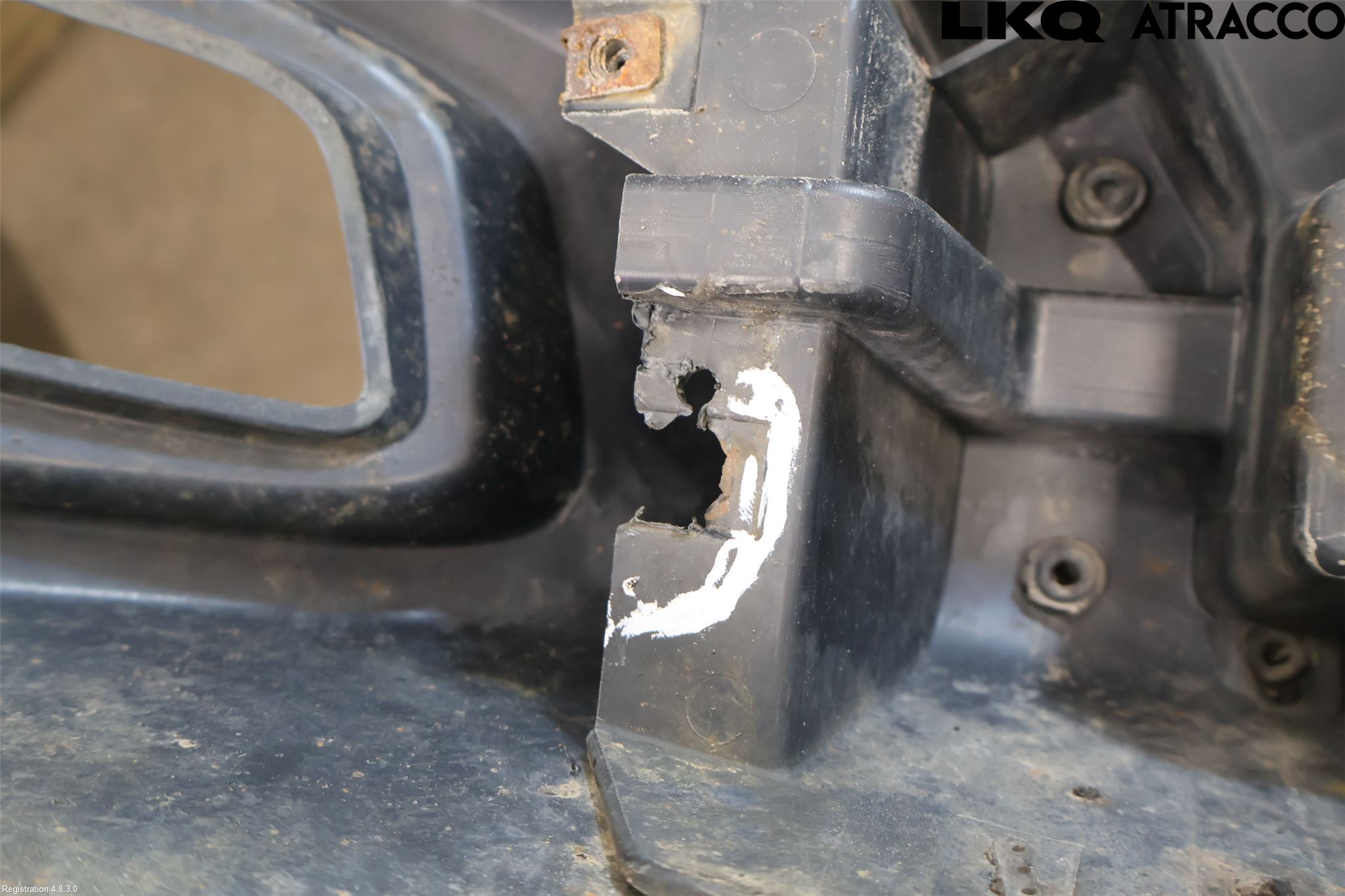 Iveco DAILY 07-13 Støtfanger Foran Plastdeksel
