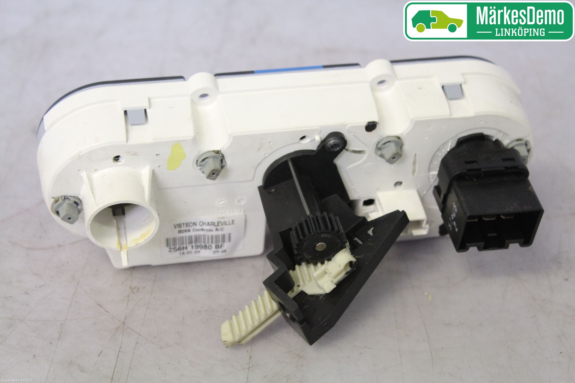 Ford FIESTA     06-08 Varme Ac Betjening-Display