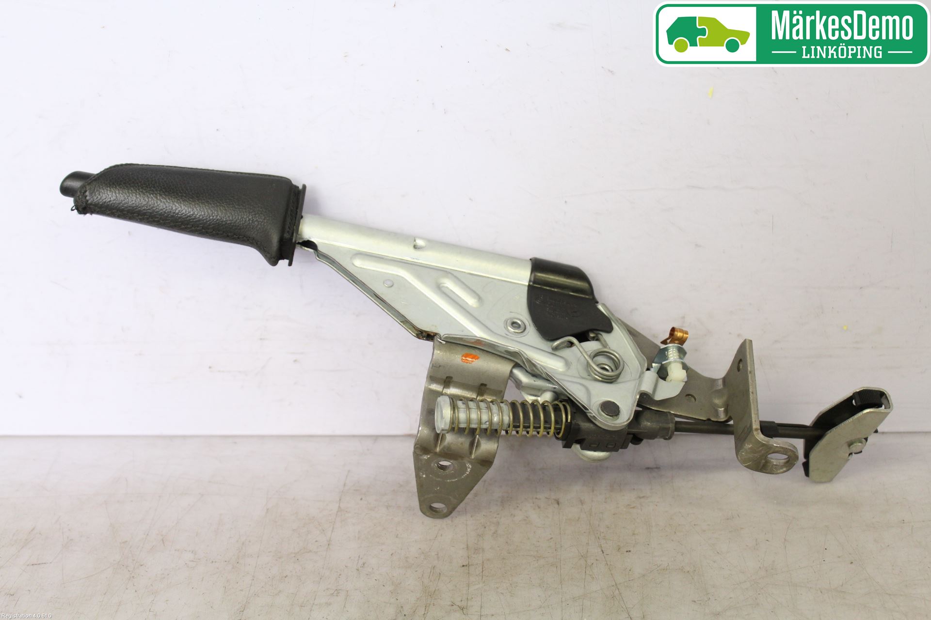 BMW 3 E90/91 SED/TOU 05-12 Parkbremsarm-Handtak