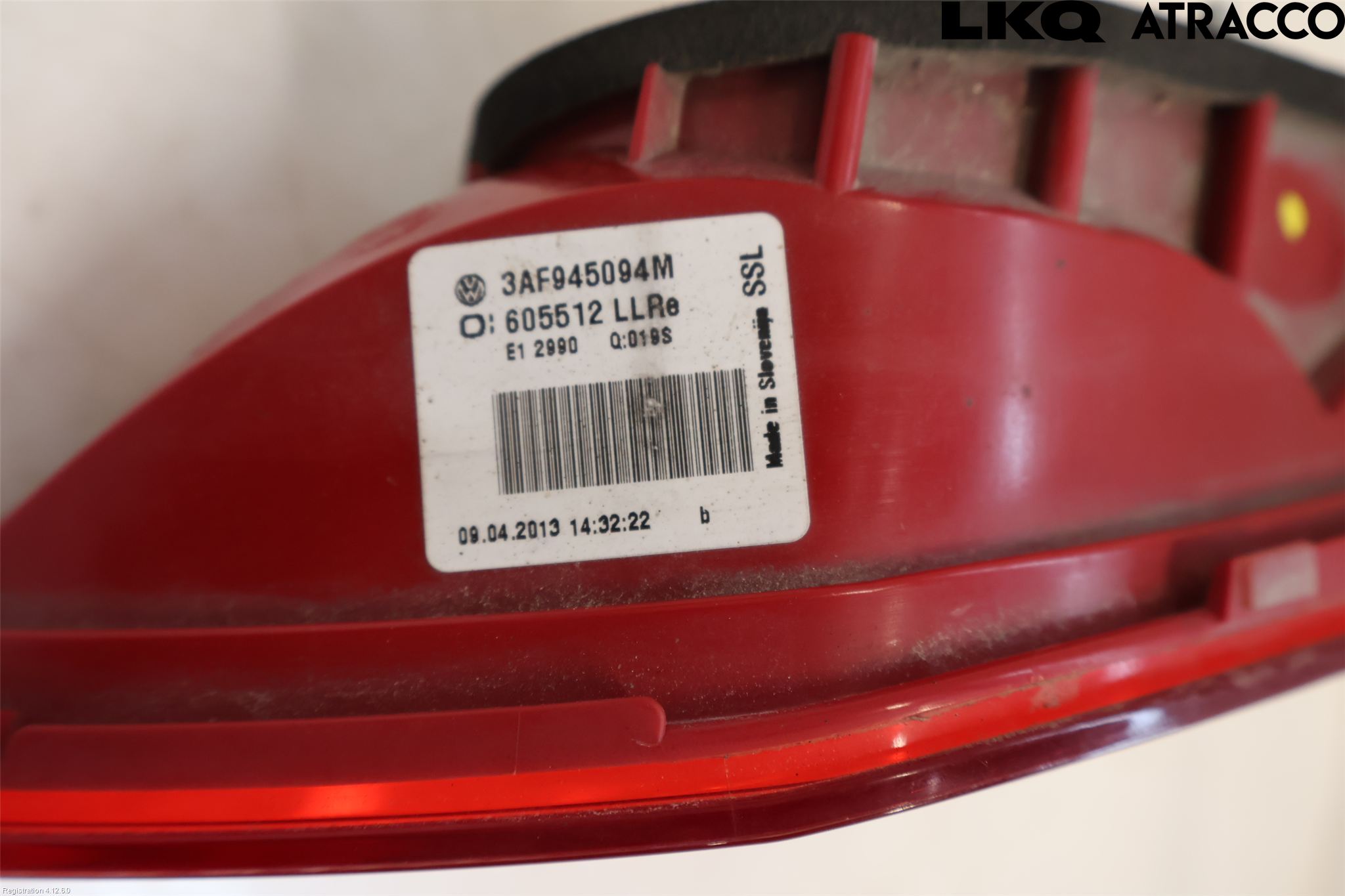 Volkswagen VW PASSAT 11-14 Baklykt Høyre  På Luke(Indre)