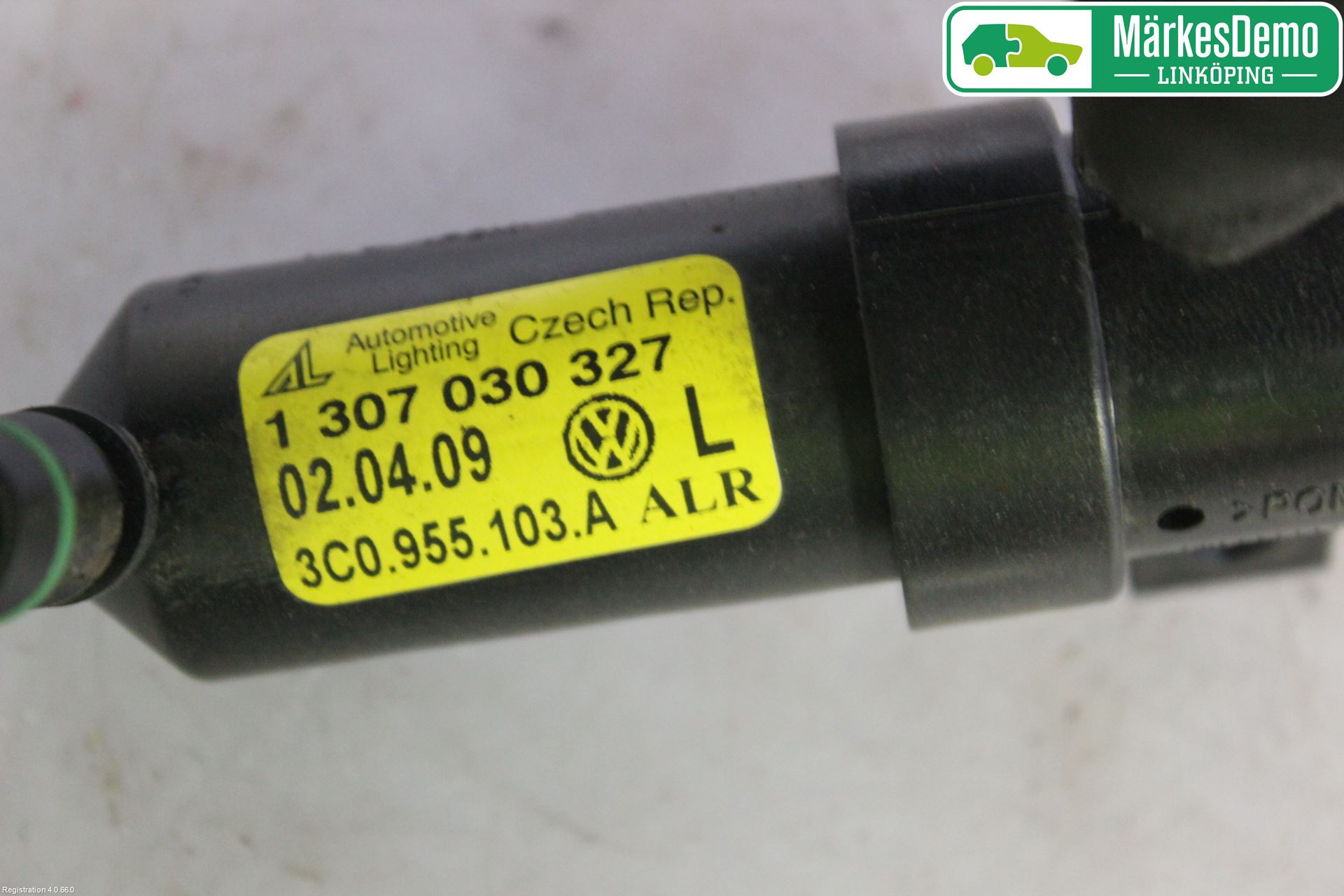 Volkswagen VW PASSAT 05-11 Spylerdyse Frontlykter
