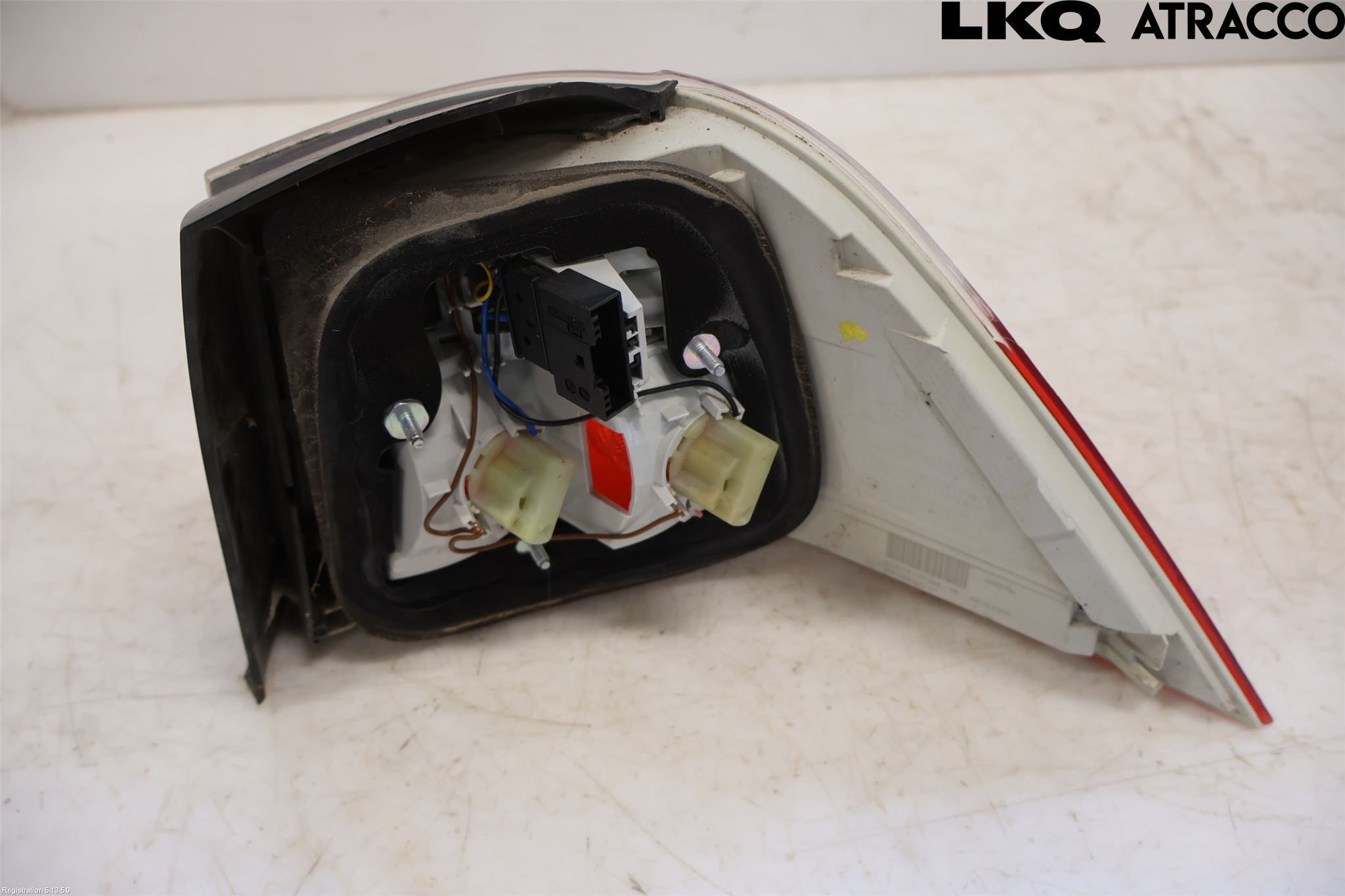 BMW 5 E60/61 Sed/Tou 02-10 Baklykt Venstre