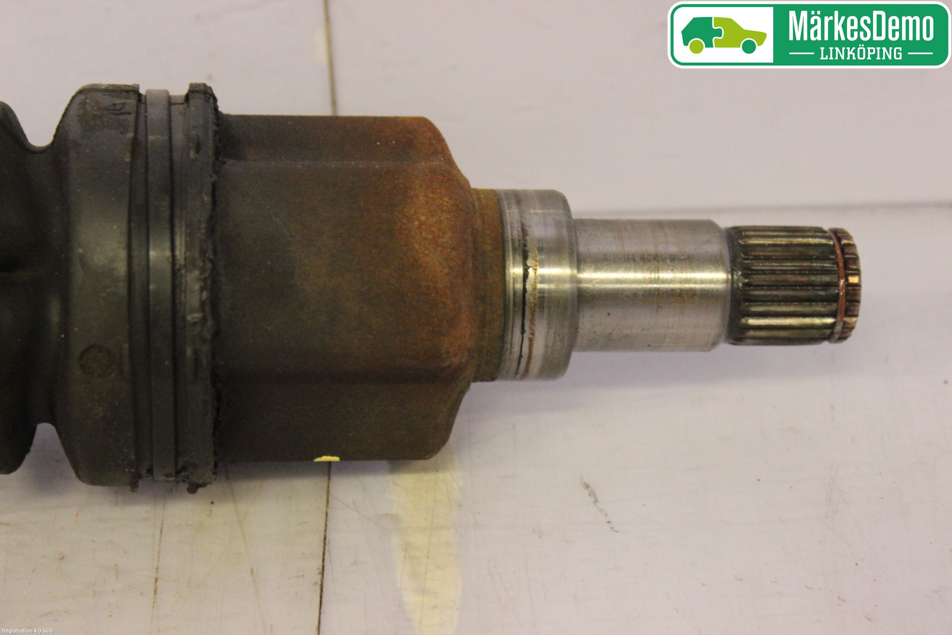 Ford FIESTA     02-05 Drivaksel Foran Kompl Venstre