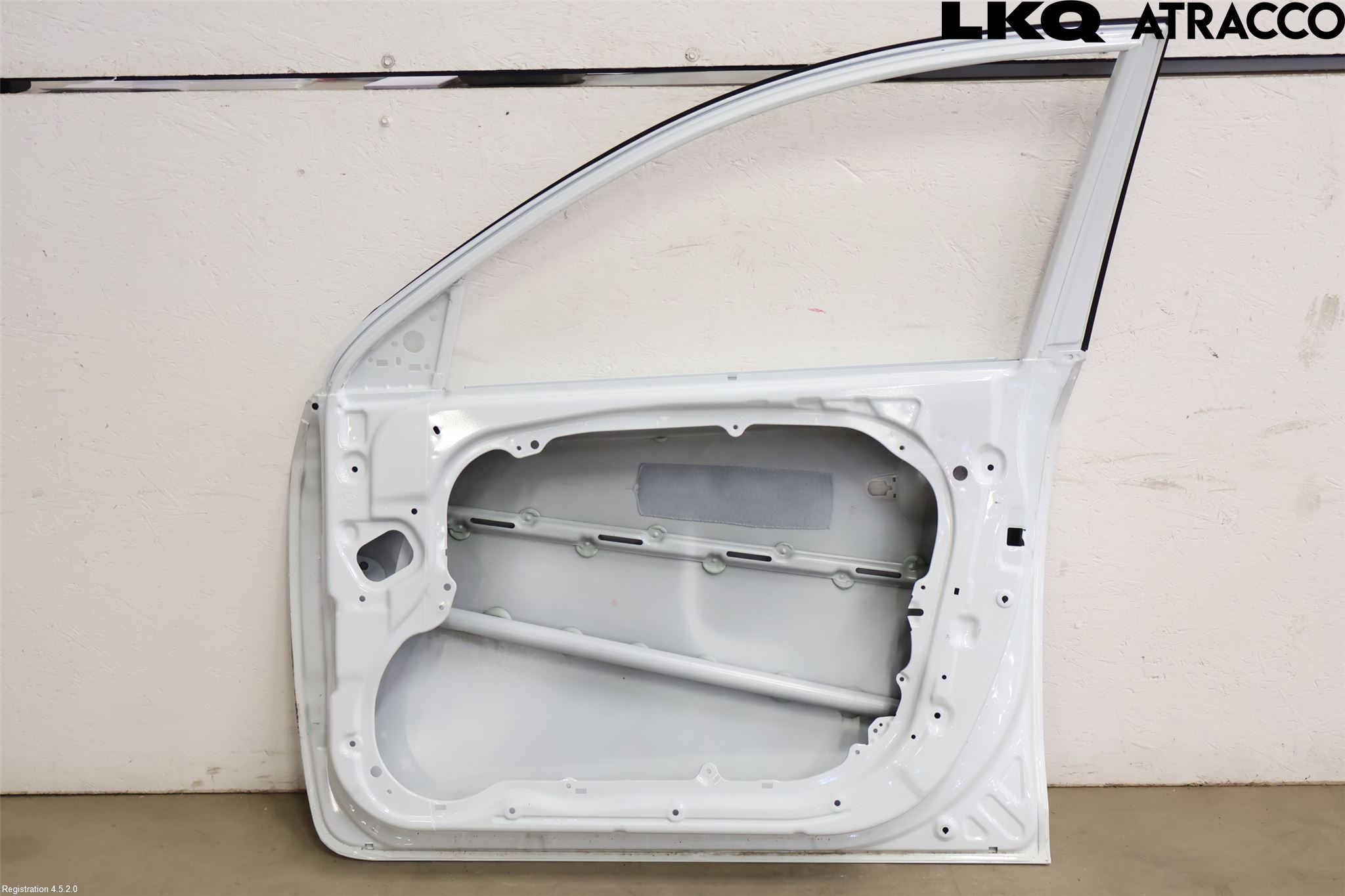 Kia CEED 06-12 Dør 4D Foran Høyre
